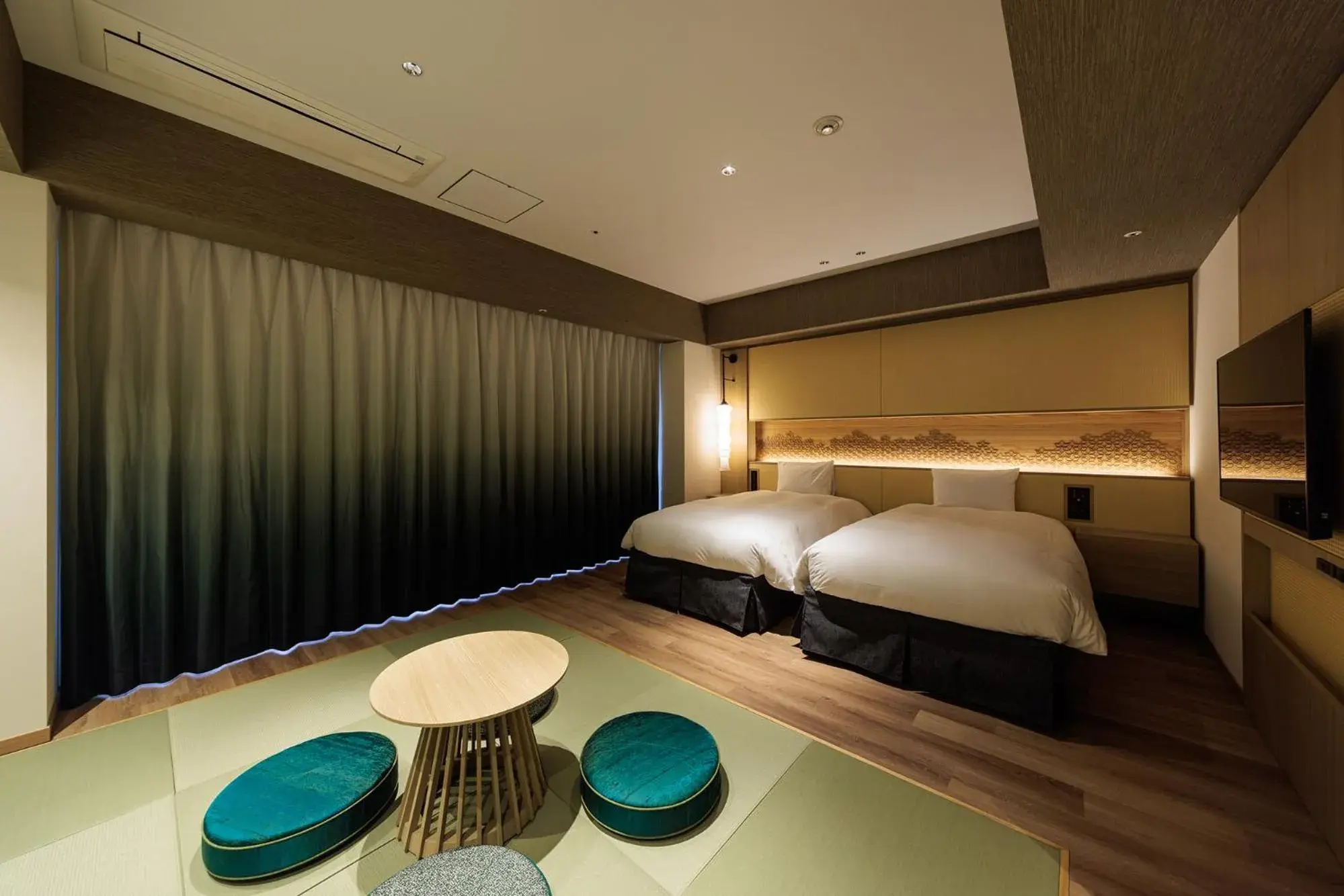 Photo of the whole room, Bed in Suginoi Hotel