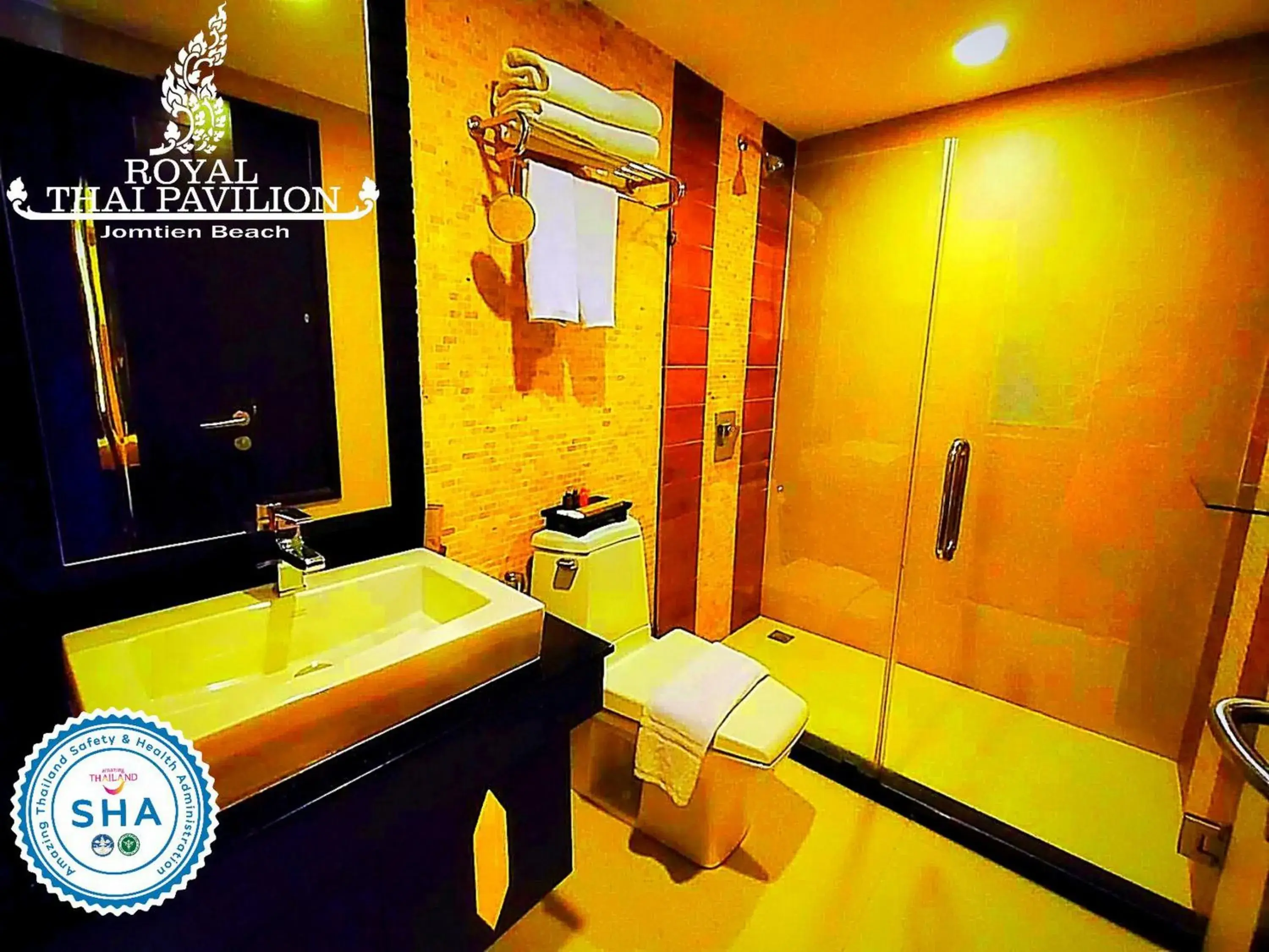 Bathroom in Royal Thai Pavilion Hotel