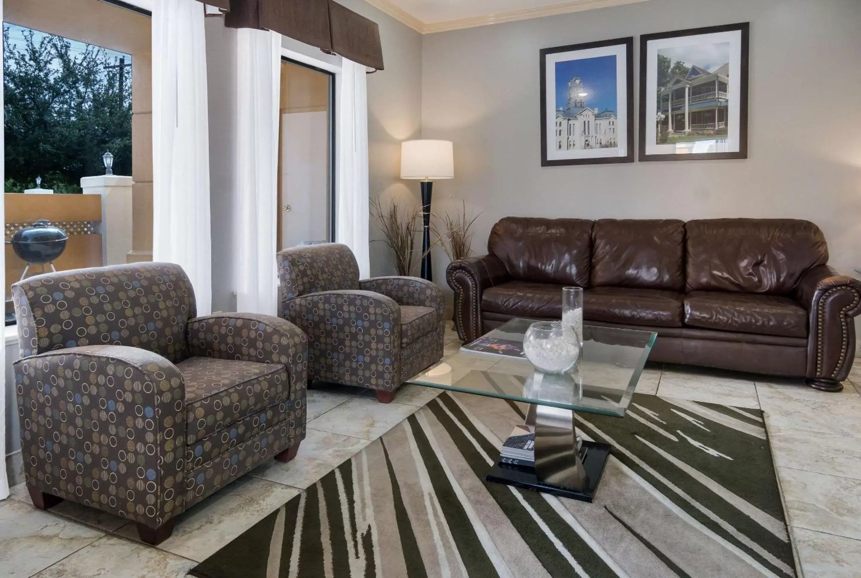 Lobby or reception, Seating Area in Quality Inn & Suites Granbury