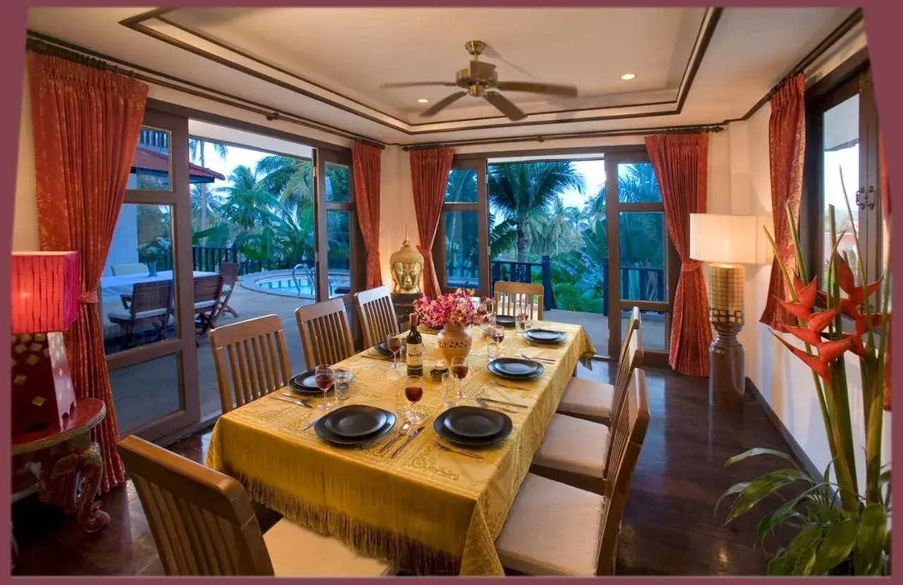 Dining area, Restaurant/Places to Eat in Paradise Island Estate