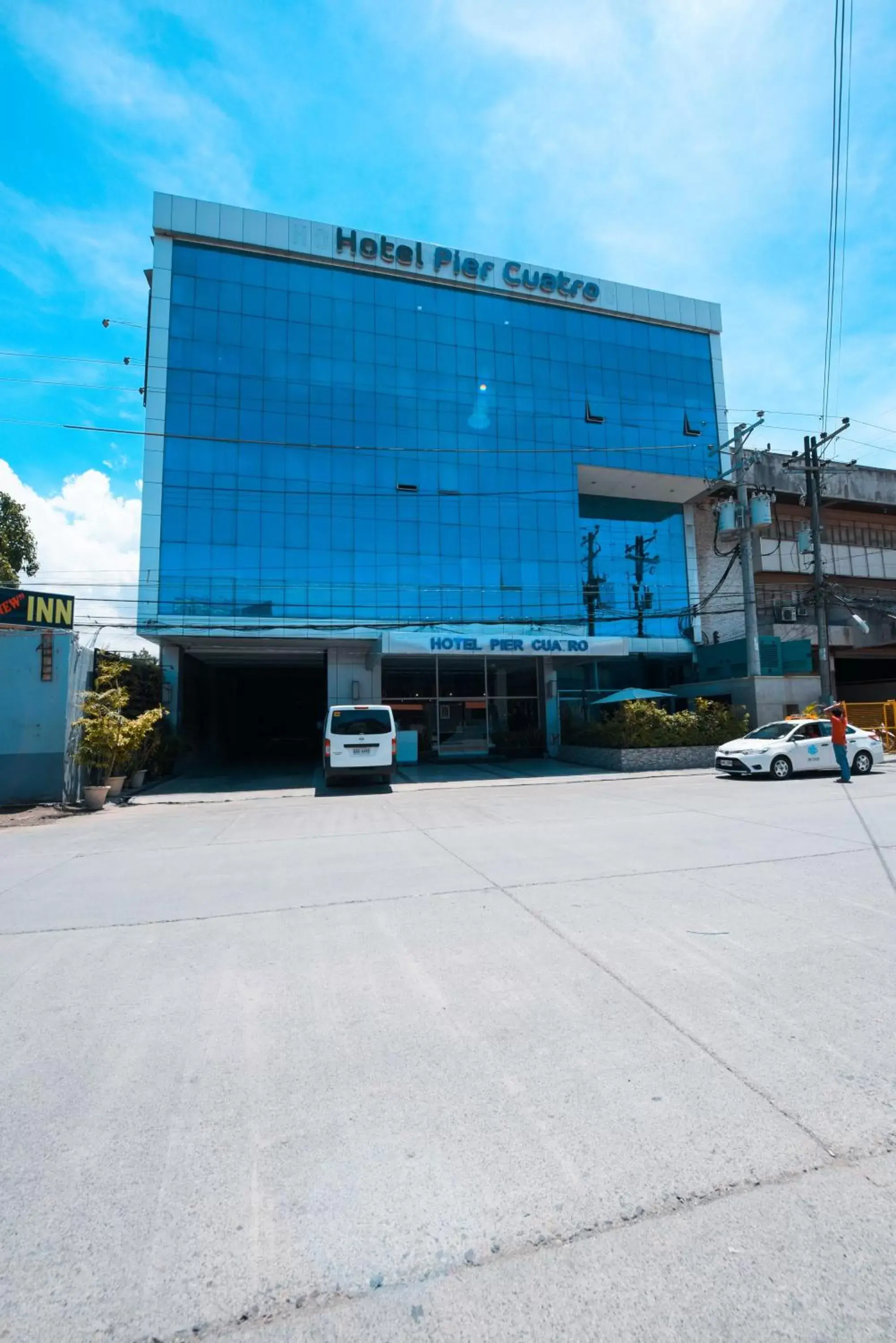 Property Building in Hotel Pier Cuatro