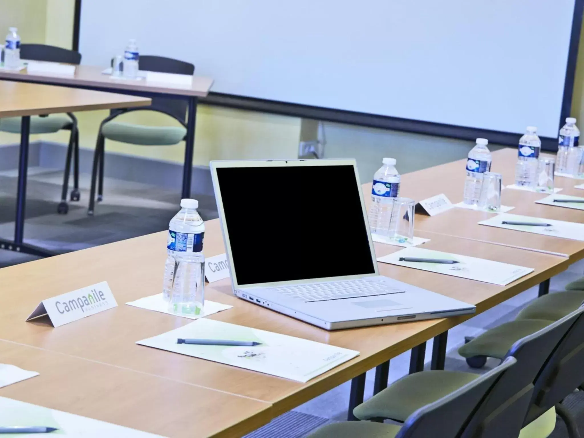 Business facilities in Campanile Dijon Centre - Gare