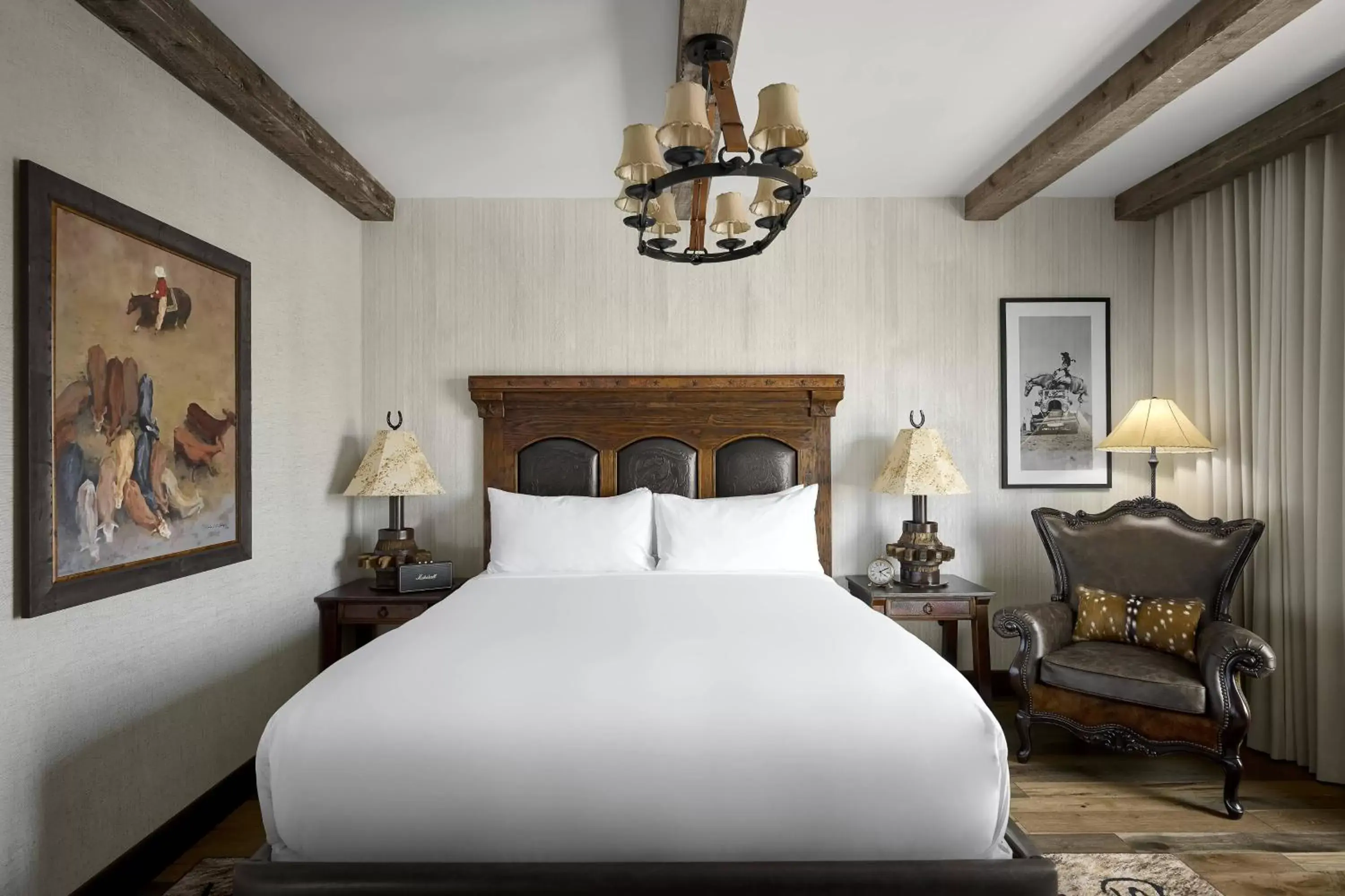 Bedroom, Bed in Hotel Drover, Autograph Collection