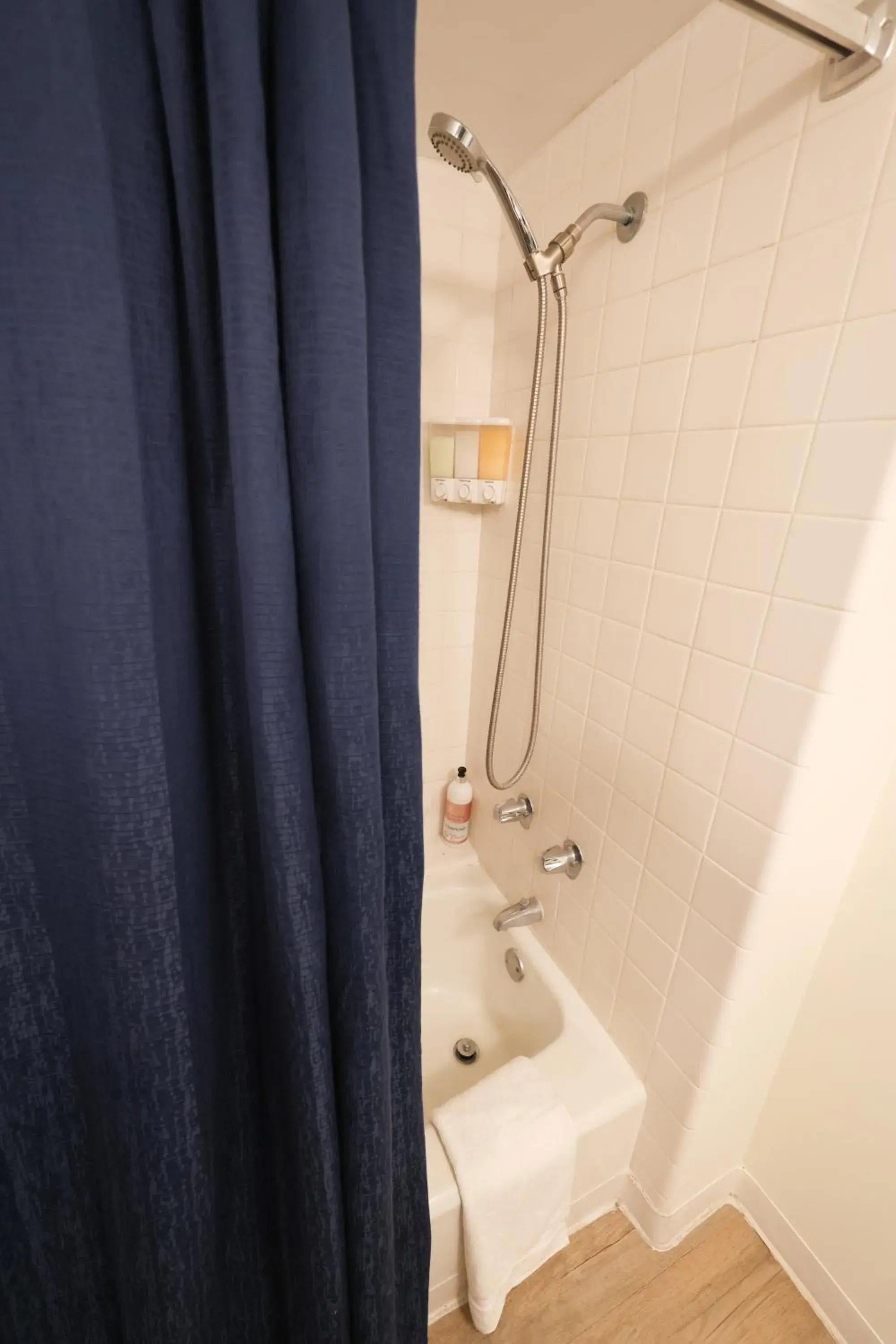 Bathroom in Tropical Studios at Marine Surf Waikiki - FREE PARKING - BEST LOCATION - FULL KITCHEN - SWIMMING POOL