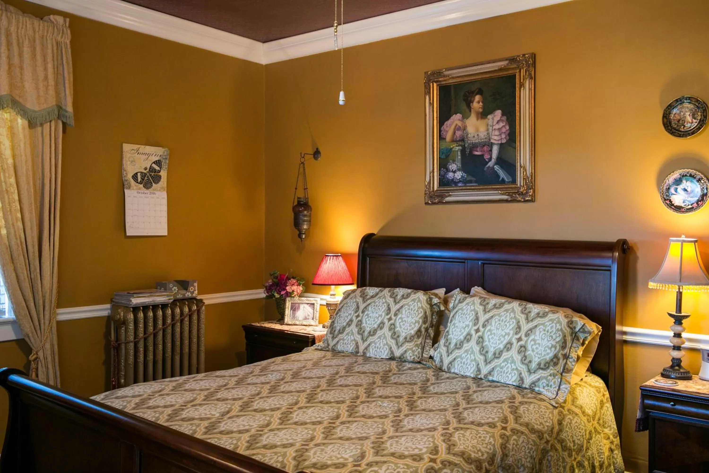 Bedroom, Bed in The Inn on Front Street