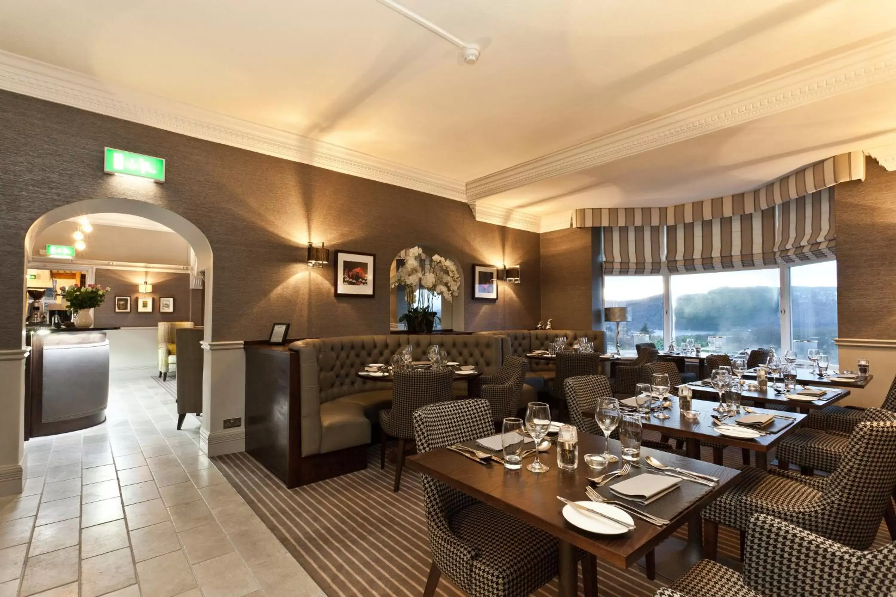 Restaurant/Places to Eat in Hillthwaite Hotel