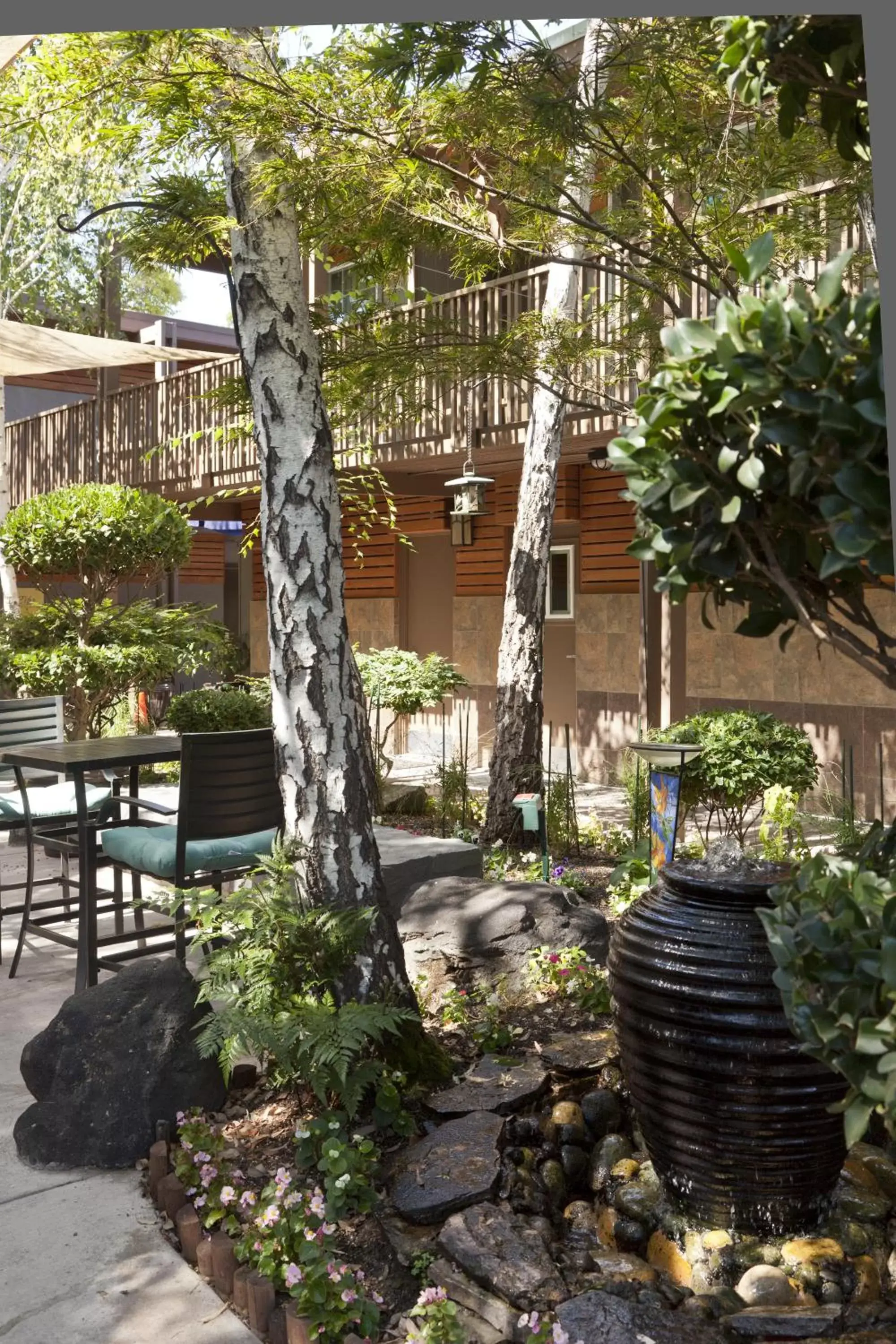 Patio in The Creekside Inn