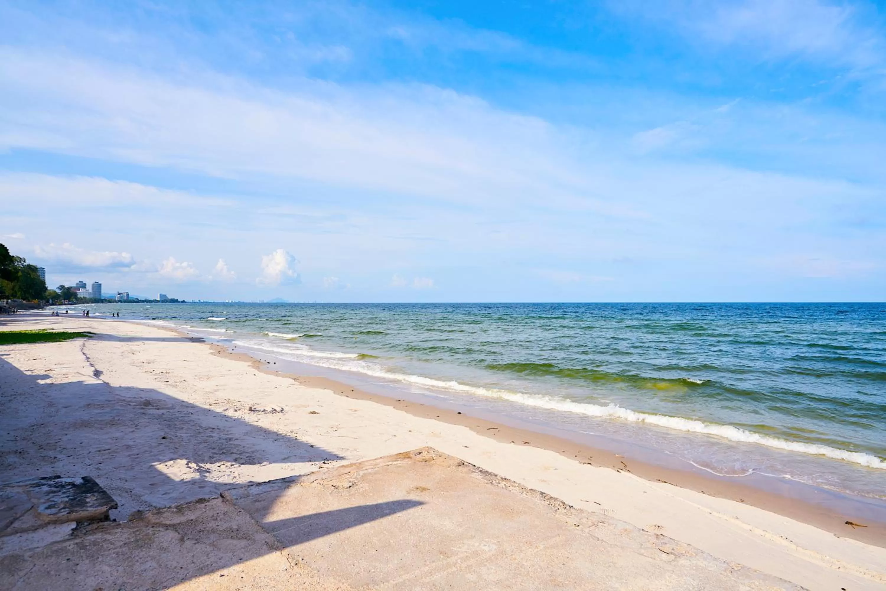 Beach in Ruenkanok Thaihouse Resort