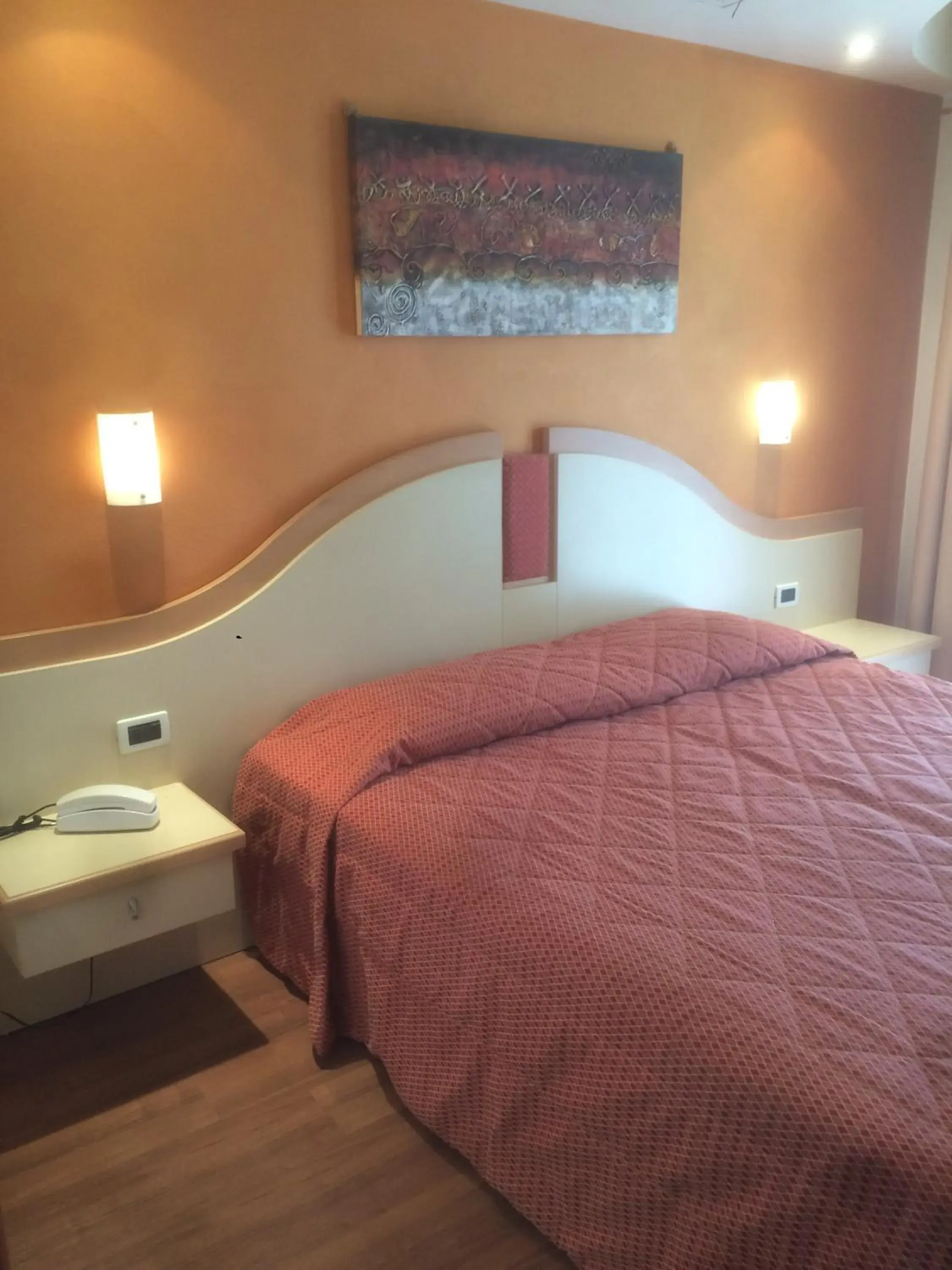 Bedroom, Bed in Hotel La Rondine