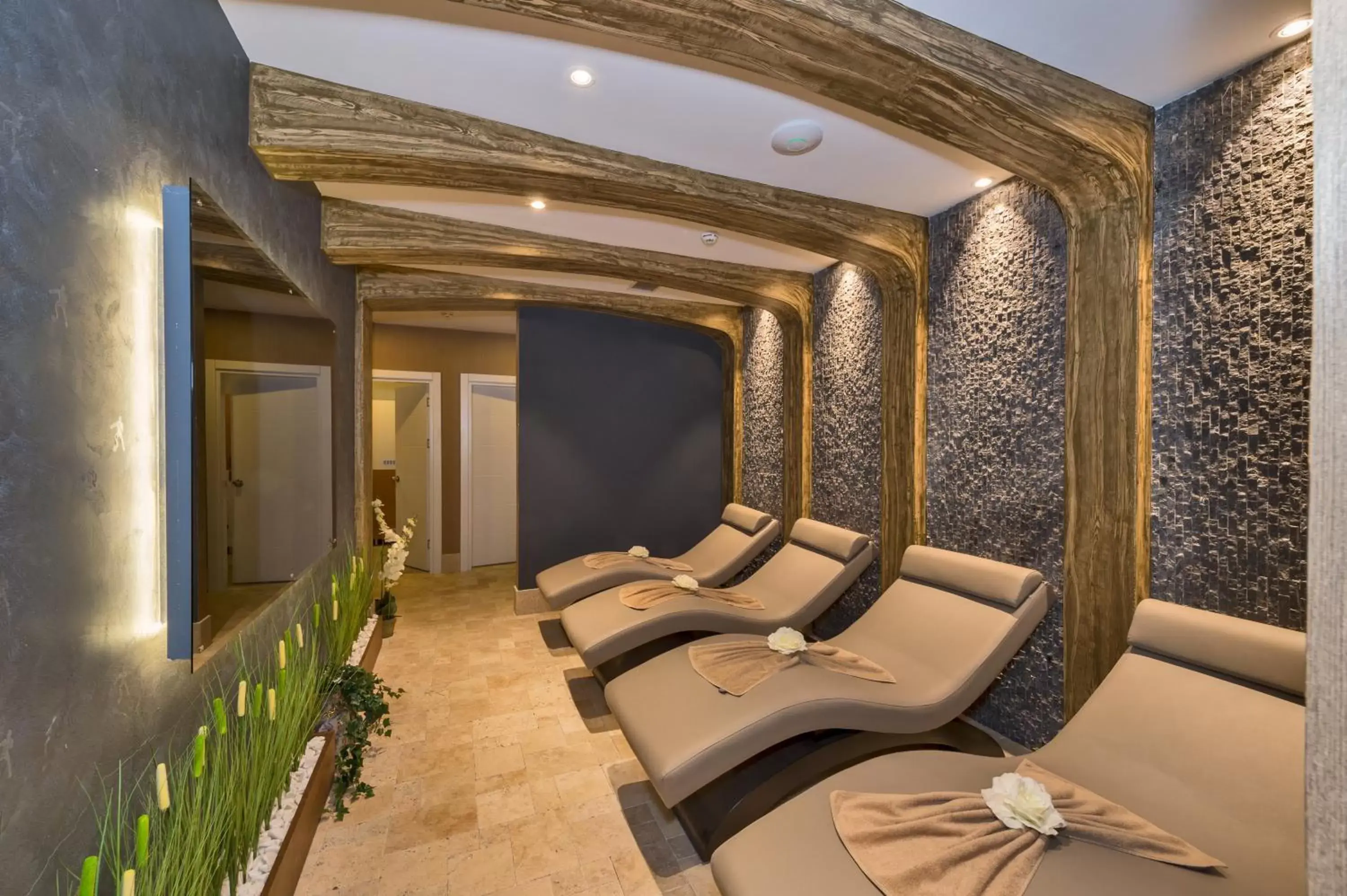 Spa and wellness centre/facilities in Dencity Hotels & Spa