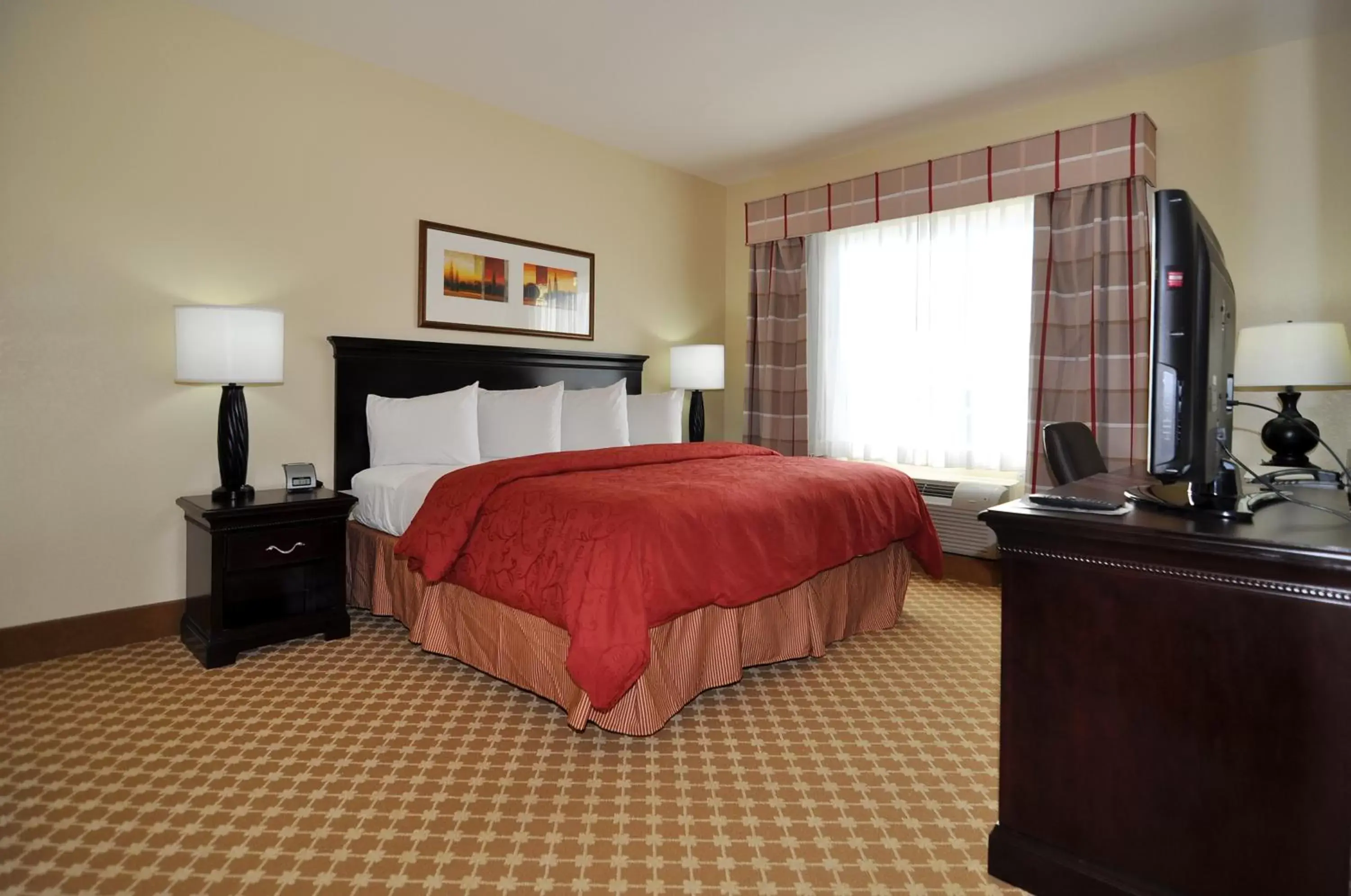 Bed in Country Inn & Suites by Radisson, Conway, AR