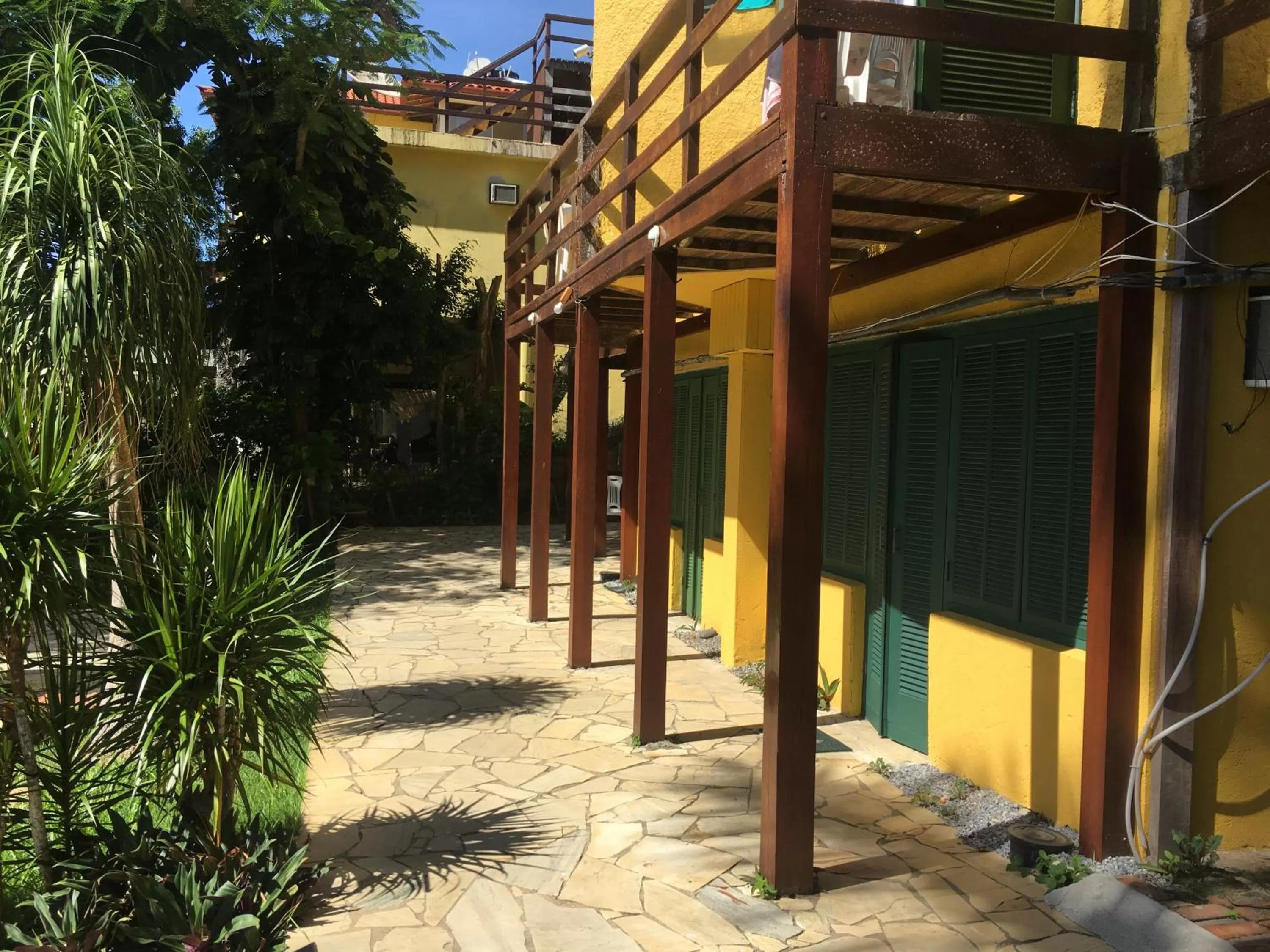 Patio in Pousada Saint Germain