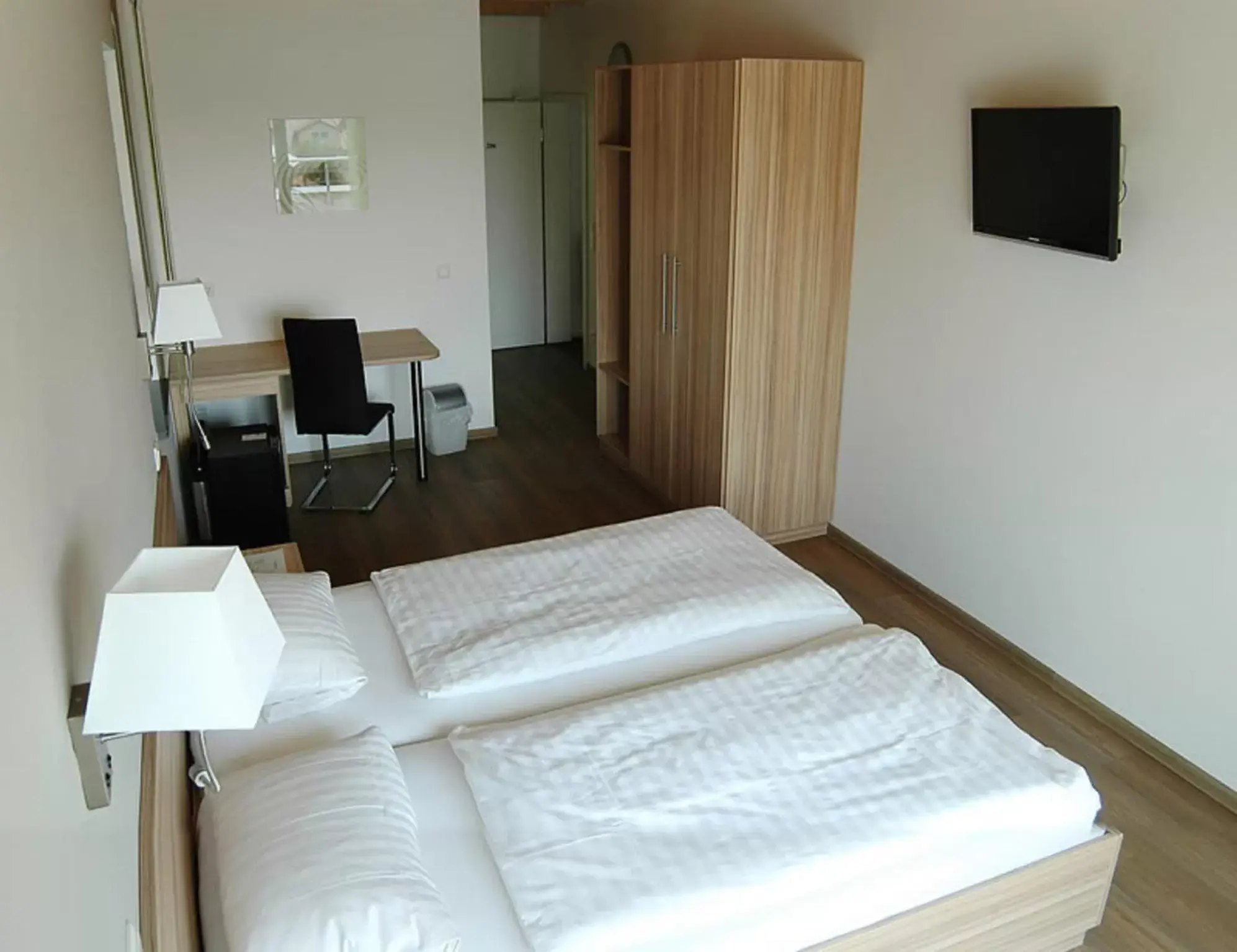 Single Room - single occupancy in Hotel Fränkischer Hof Single Room - single occupancy in Hotel Fränkischer Hof