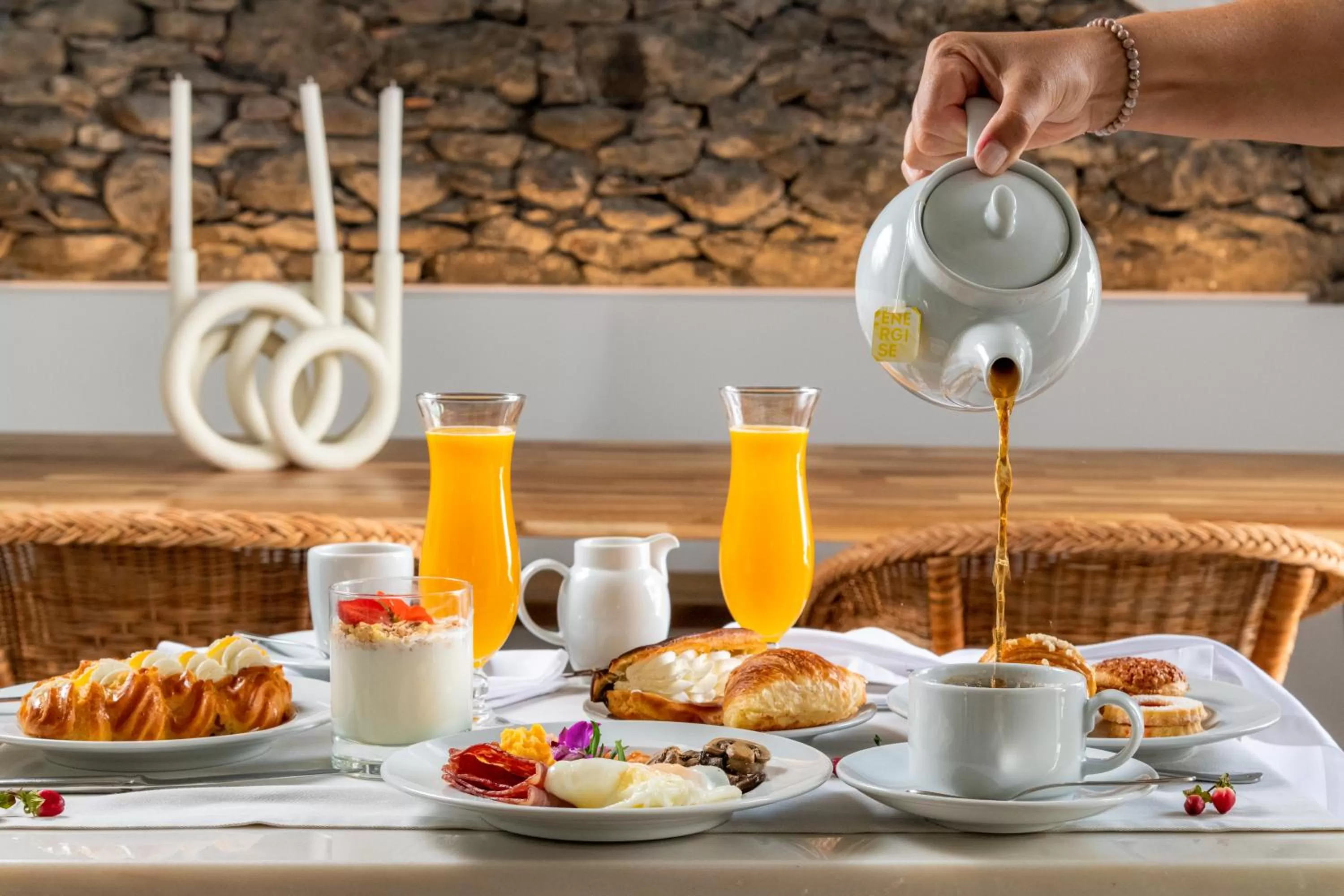 Breakfast in Pestana Fisherman Village