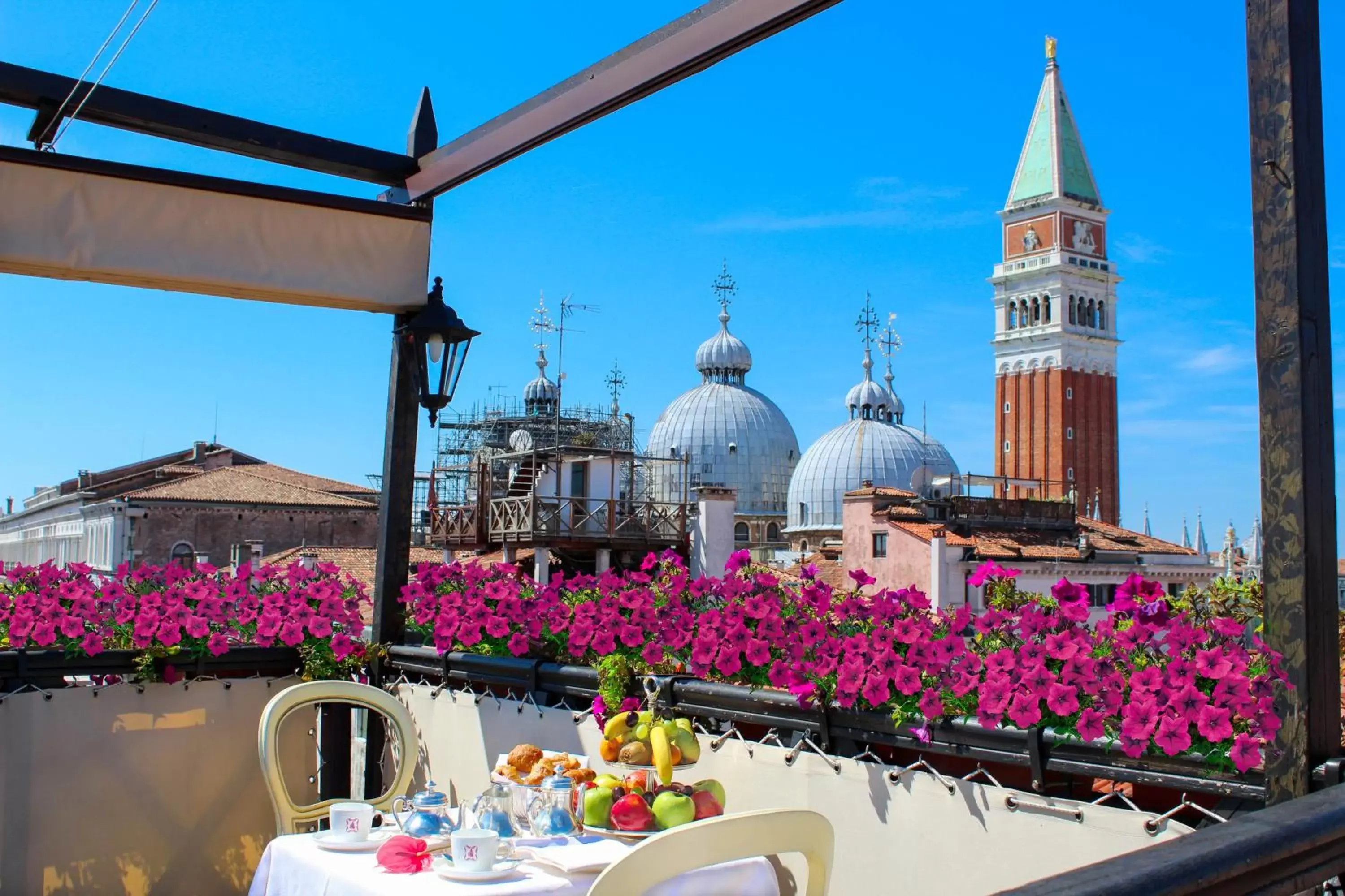 Balcony/Terrace in Hotel Colombina