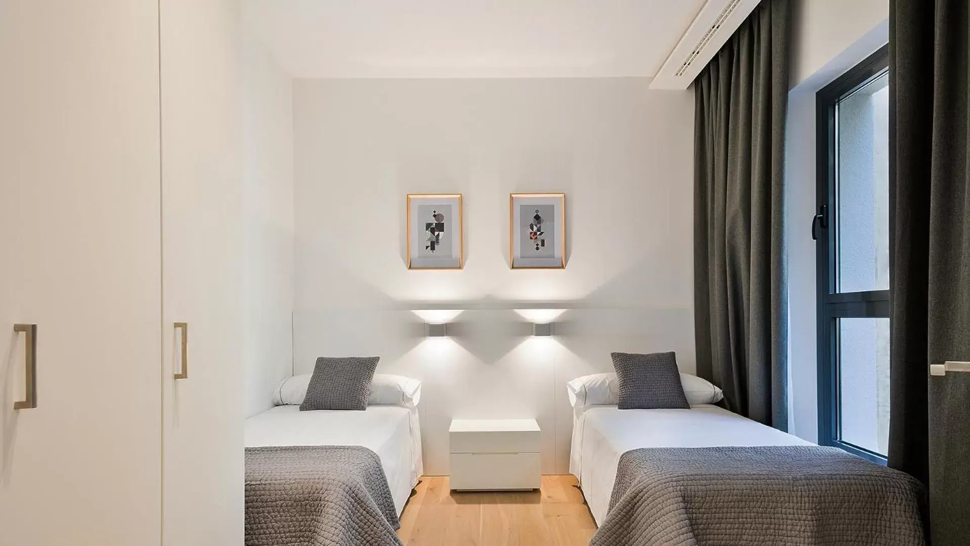 Bedroom, Bed in Murmuri Residence Mercader