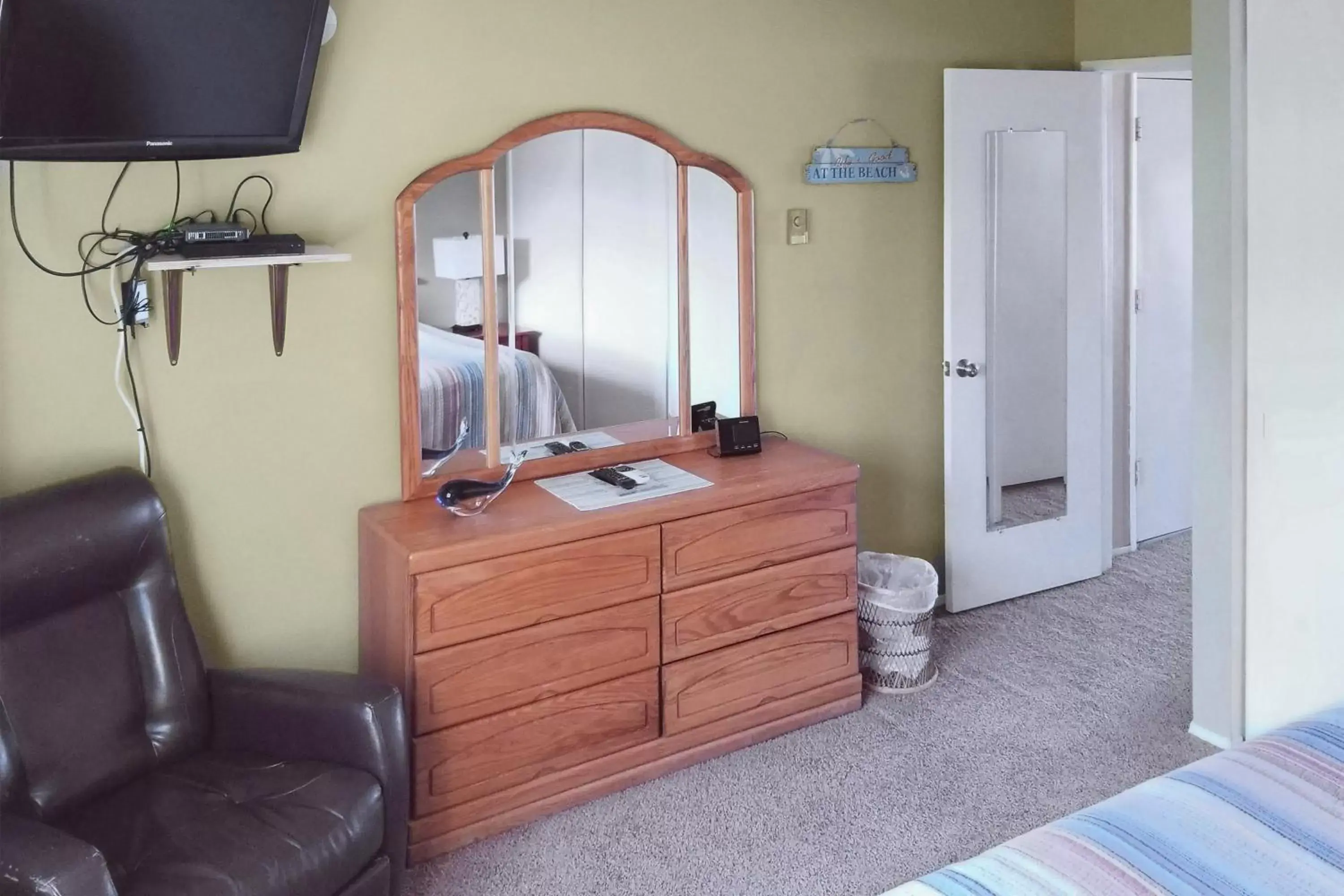 Bedroom, TV/Entertainment Center in Ocean Terrace Condominiums