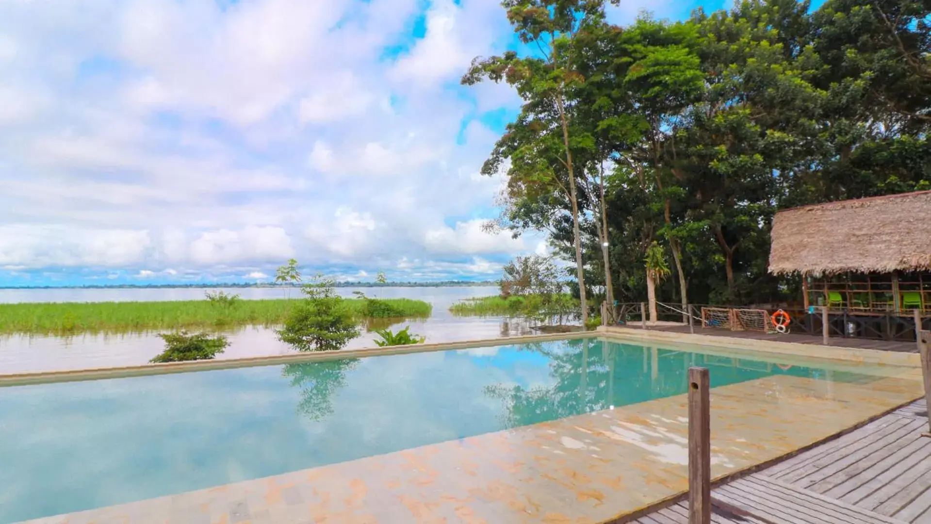 Pool view, Swimming Pool in On Vacation Amazon