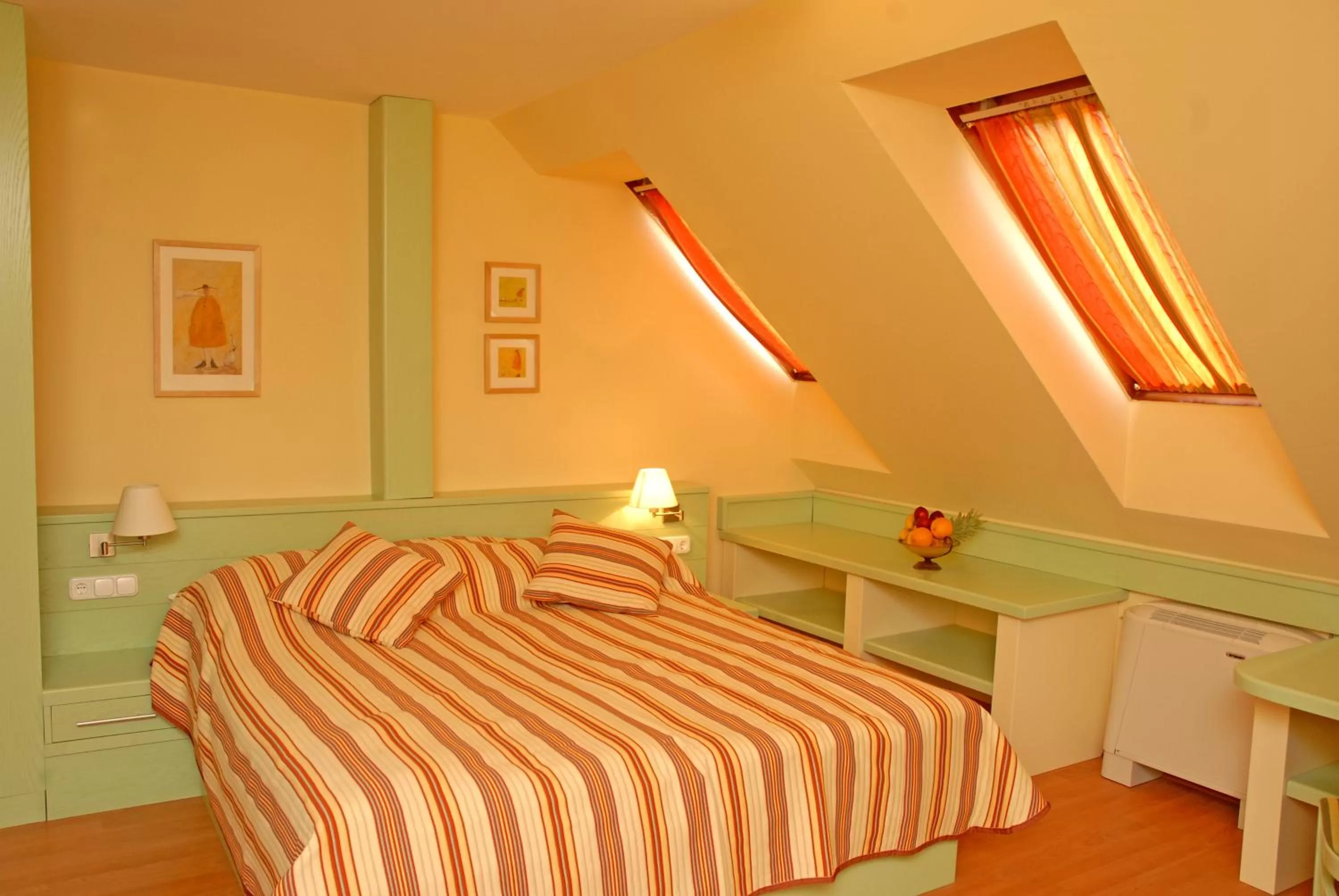 Photo of the whole room, Bed in Hotel Kalma, Kalma Villa, Apart Hotel