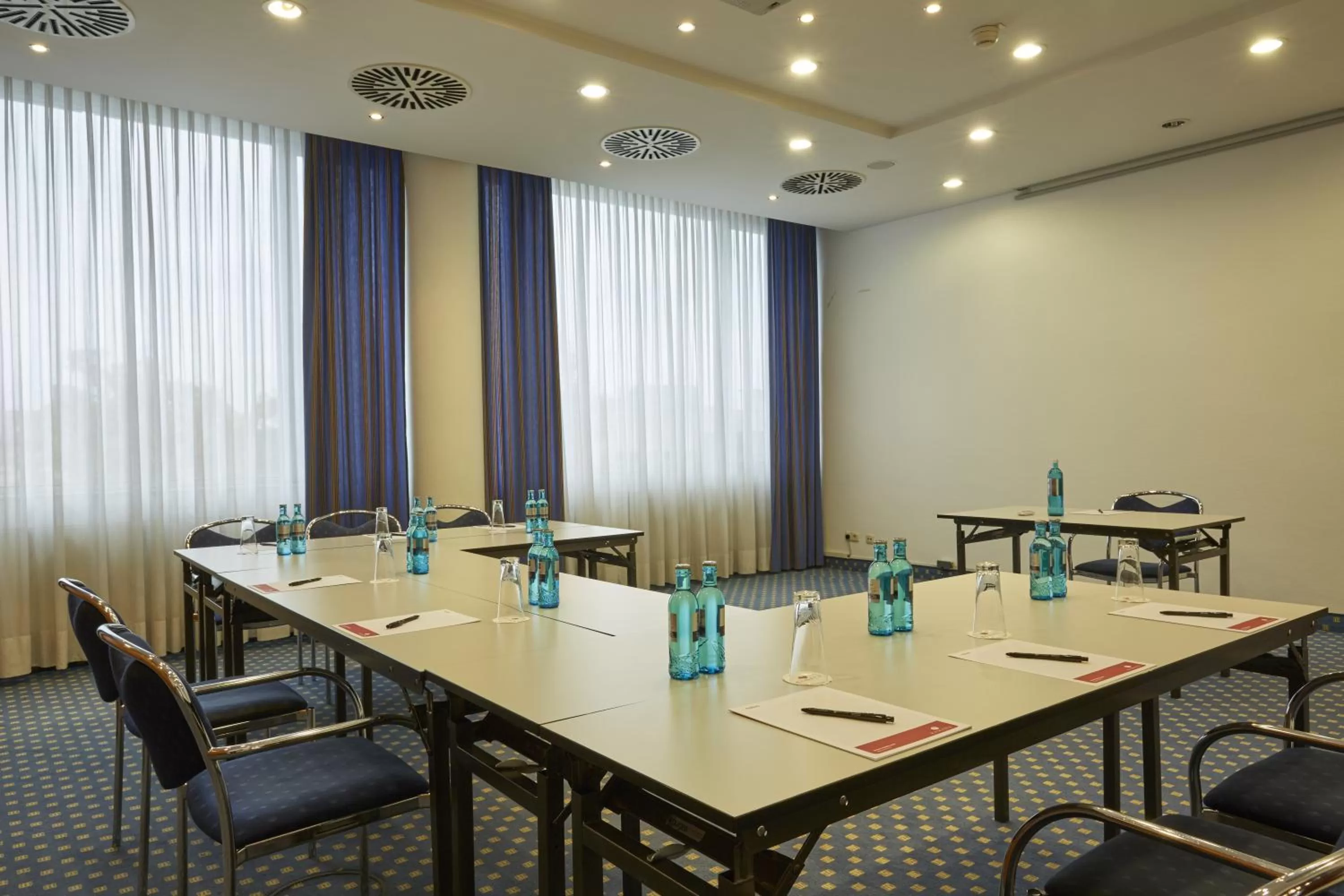Meeting/conference room in H4 Hotel Kassel City, Trademark Collection by Wyndham