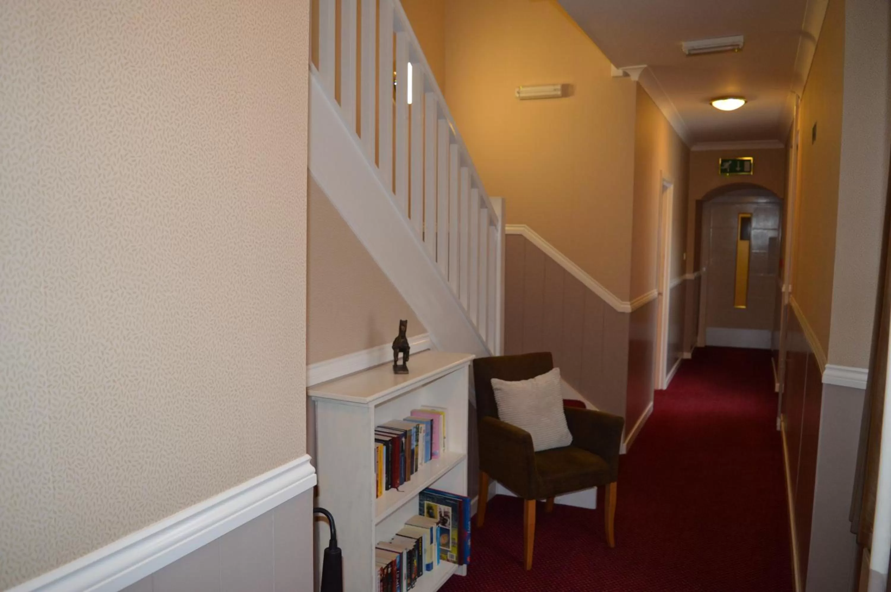 Seating area in Airlie Arms Hotel