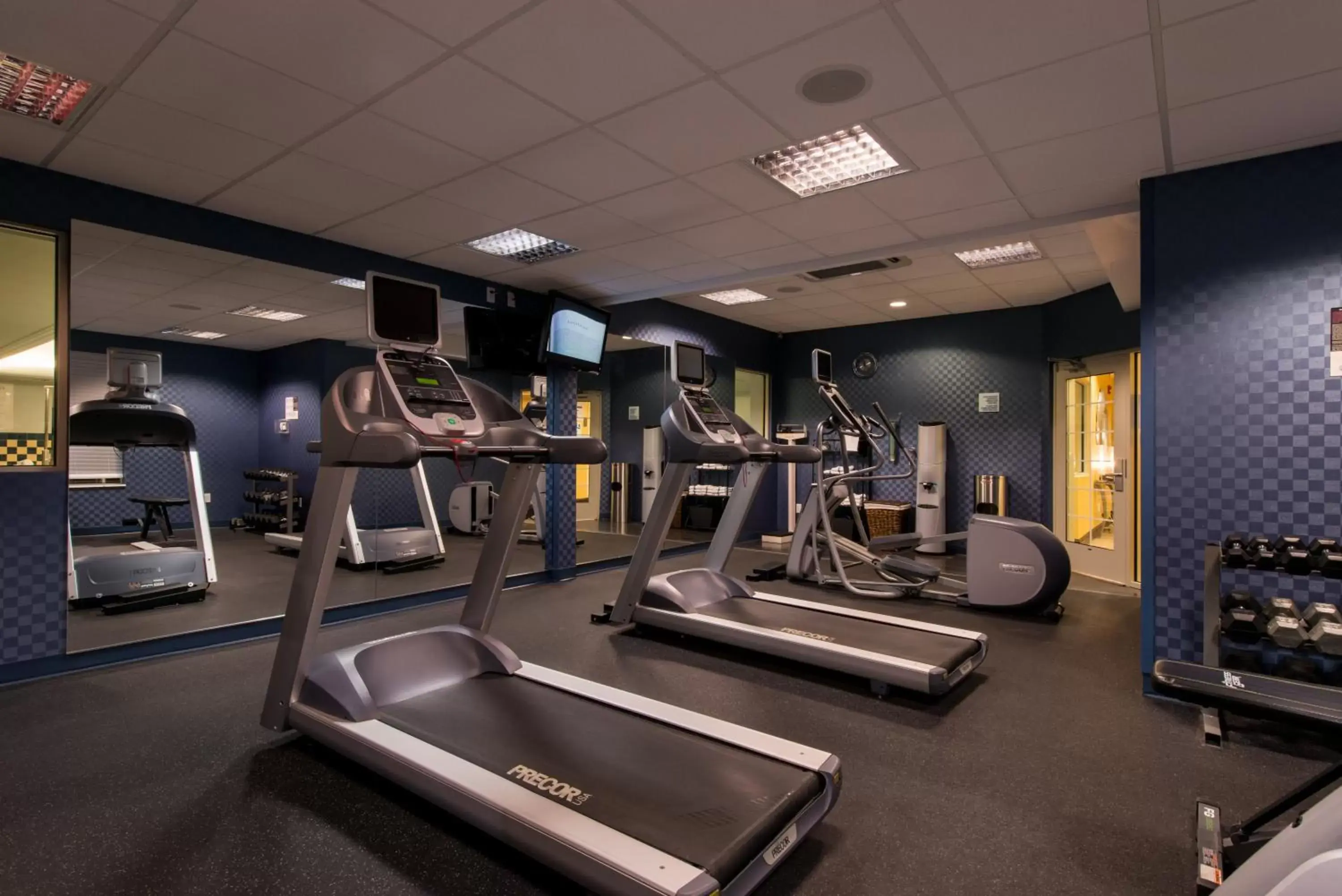 Fitness centre/facilities, Fitness Center/Facilities in Holiday Inn Express and Suites Dickson City, an IHG Hotel