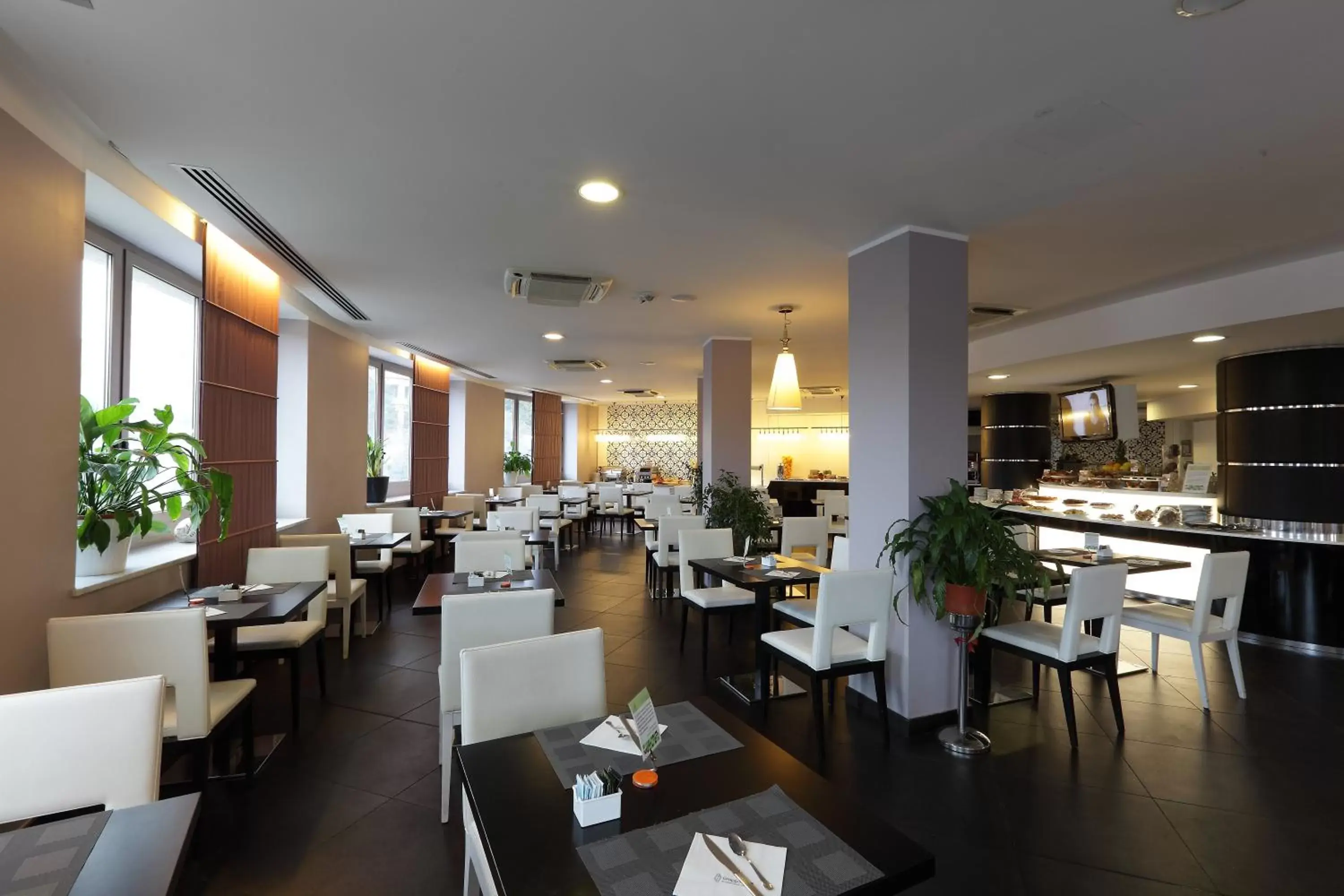 Restaurant/Places to Eat in Holiday Inn Genoa City, an IHG Hotel