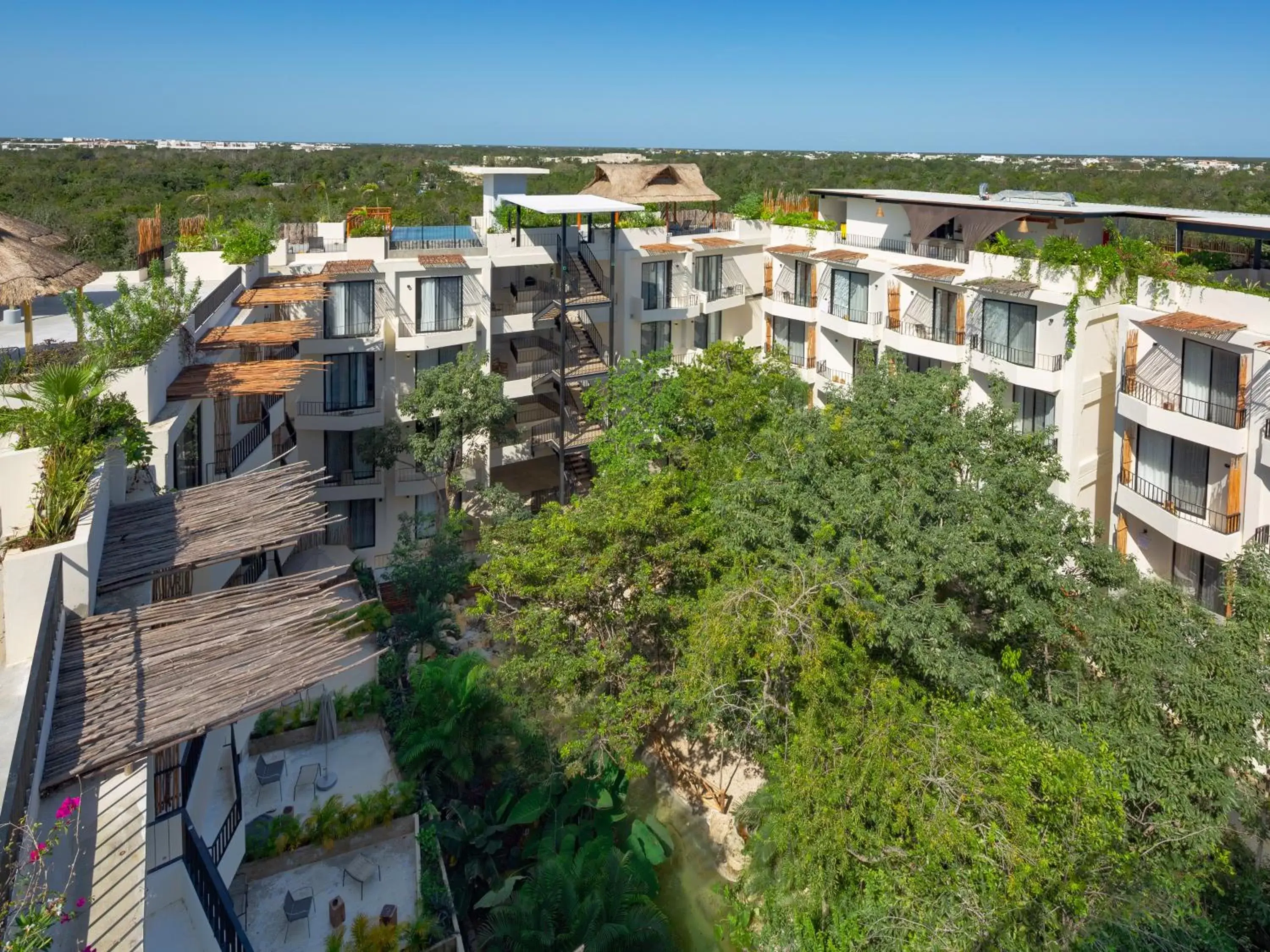 Property building, Bird's-eye View in Naala Tulum