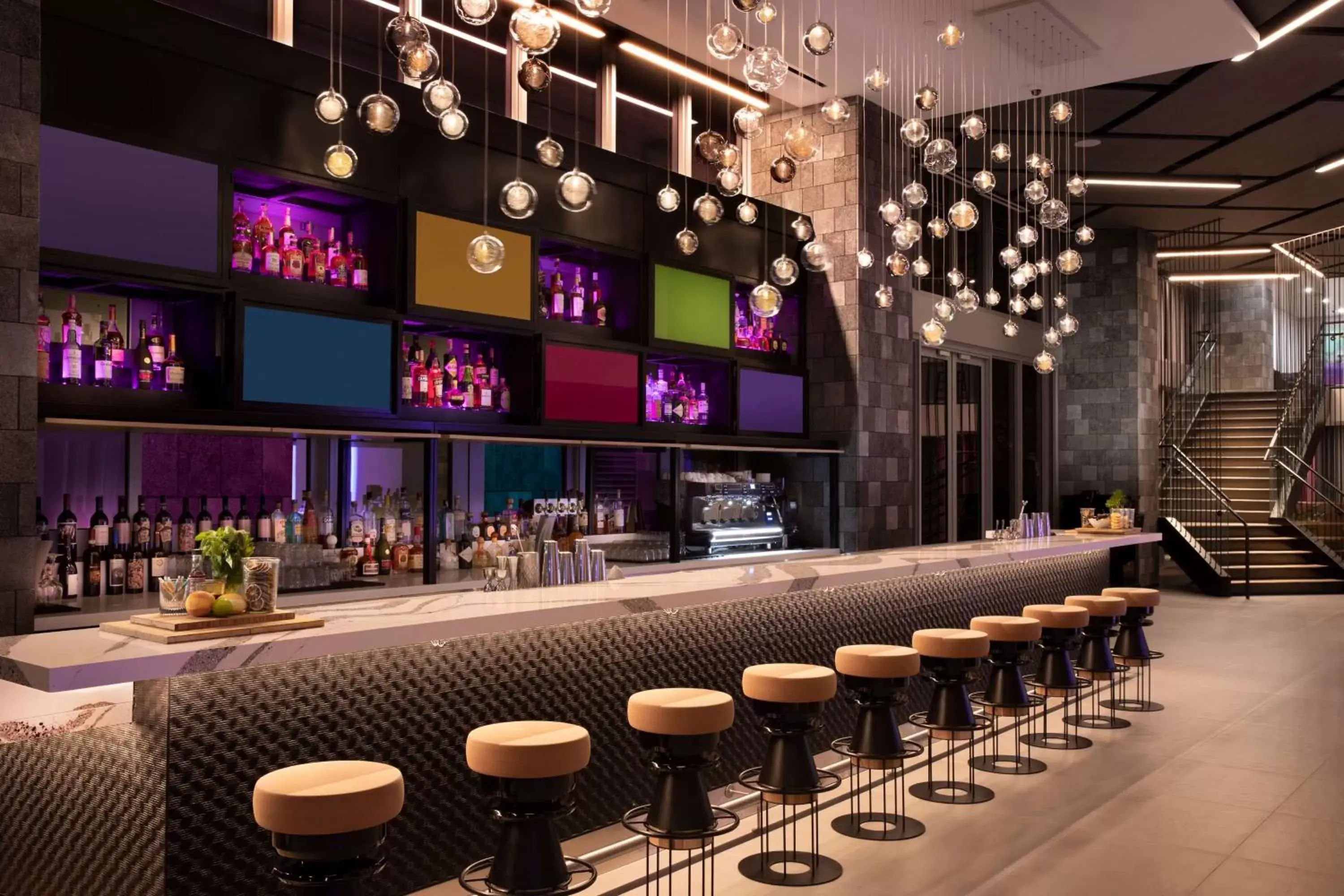 Lounge or bar, Lounge/Bar in YOTEL Miami