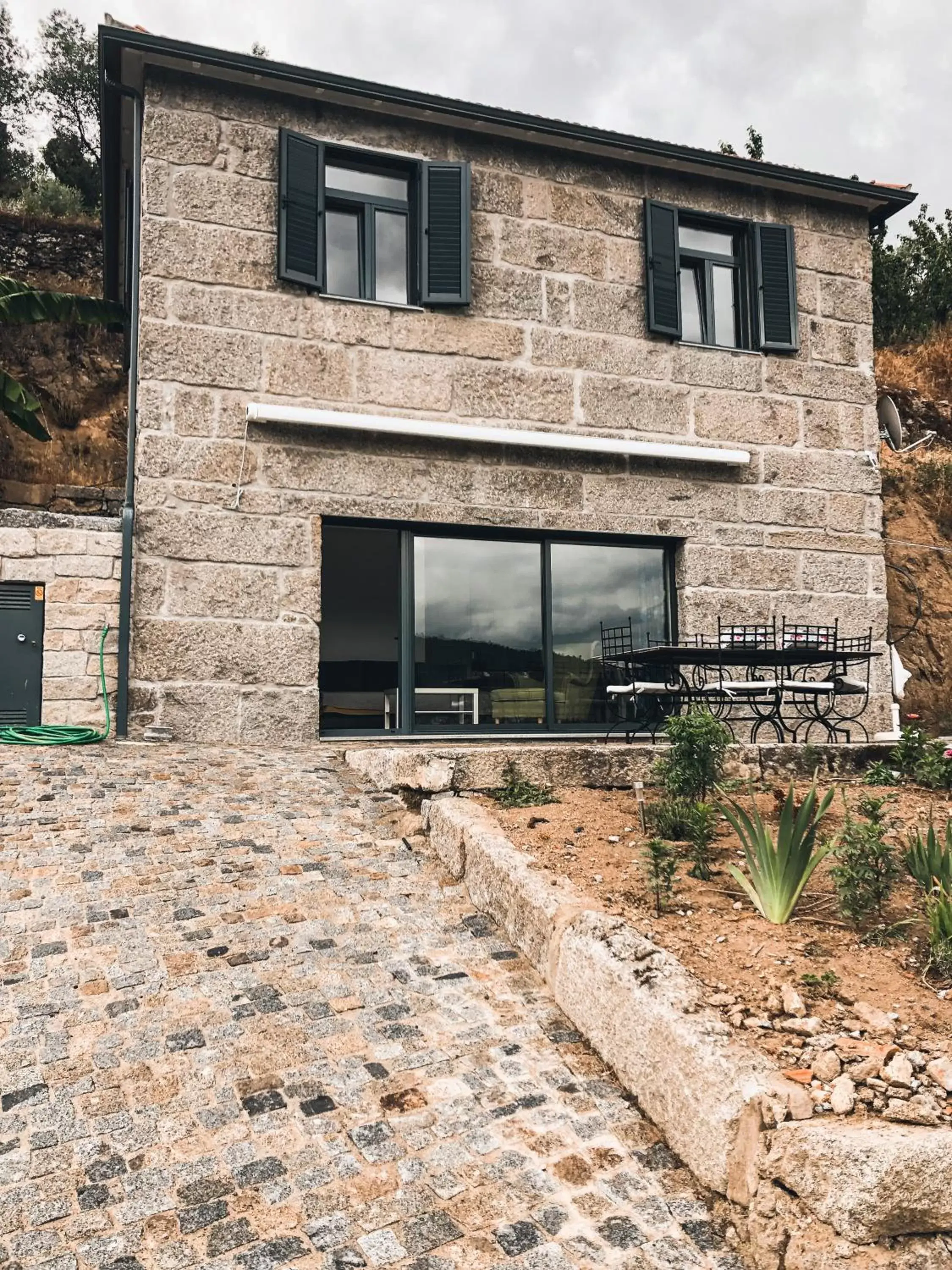 Property Building in Quinta do Fojo Valonguinho, Barrô