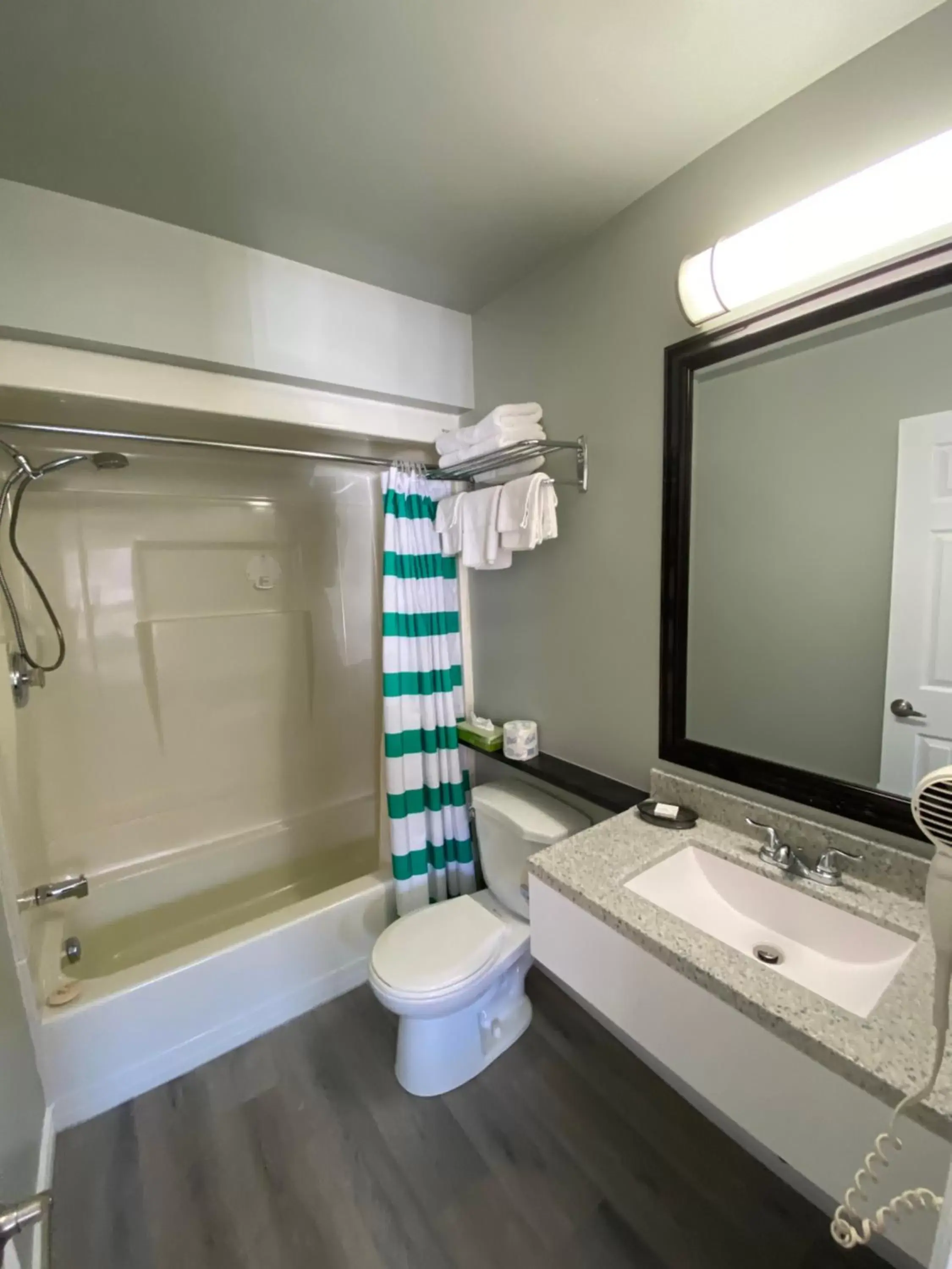 Bathroom in Lakeshore Suites