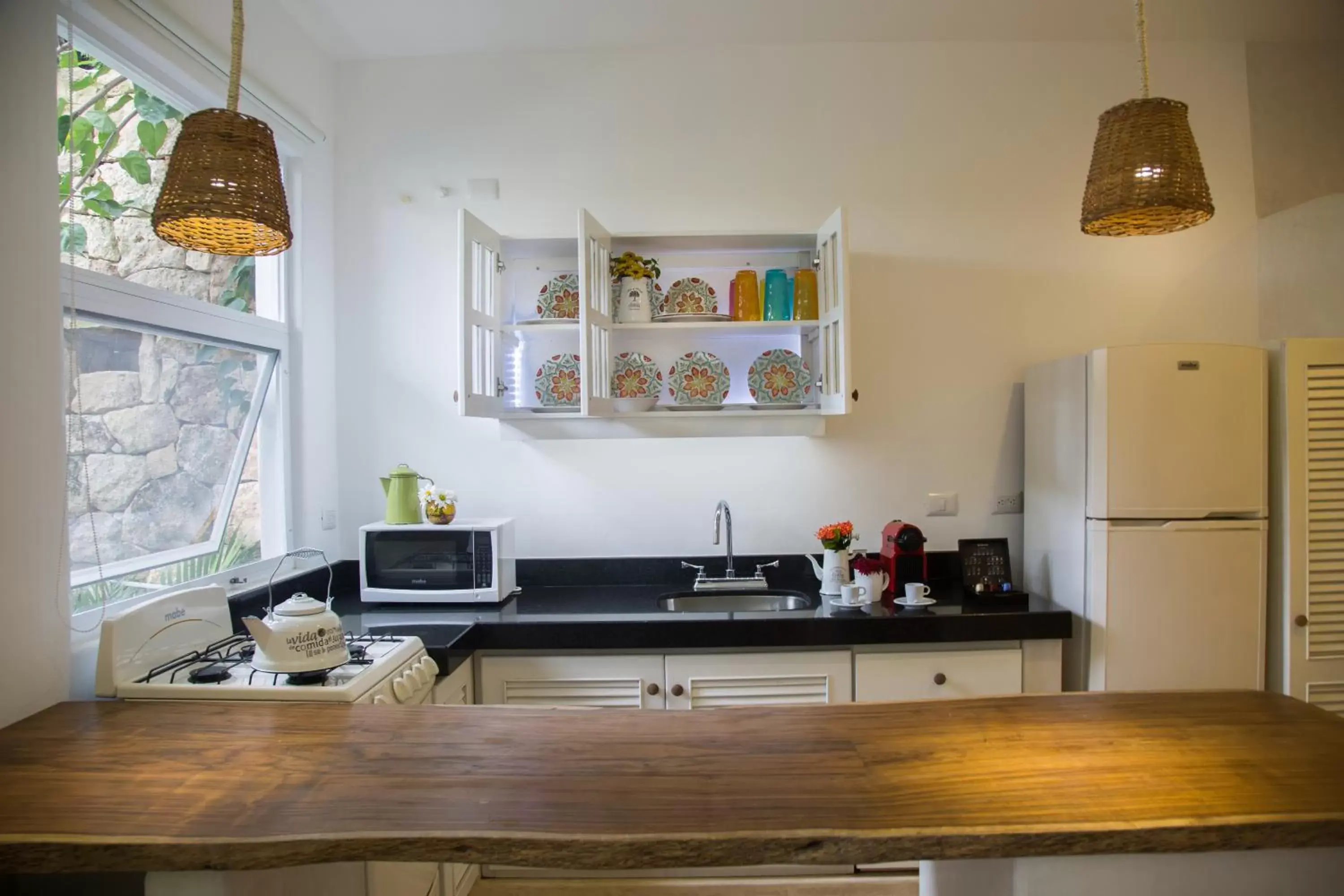 Dining area, Kitchen/Kitchenette in LiveTulum