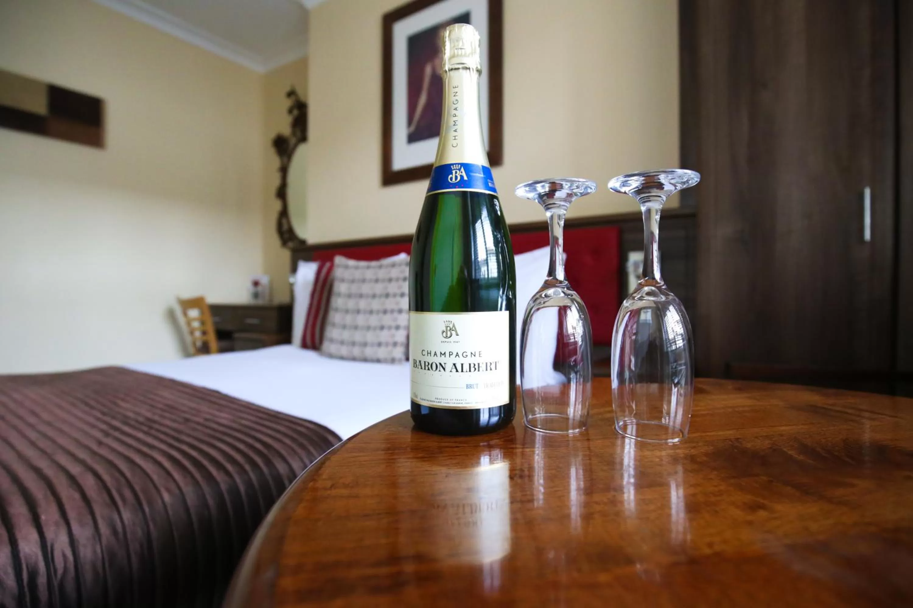 Decorative detail, Bed in New Steine Hotel - B&B