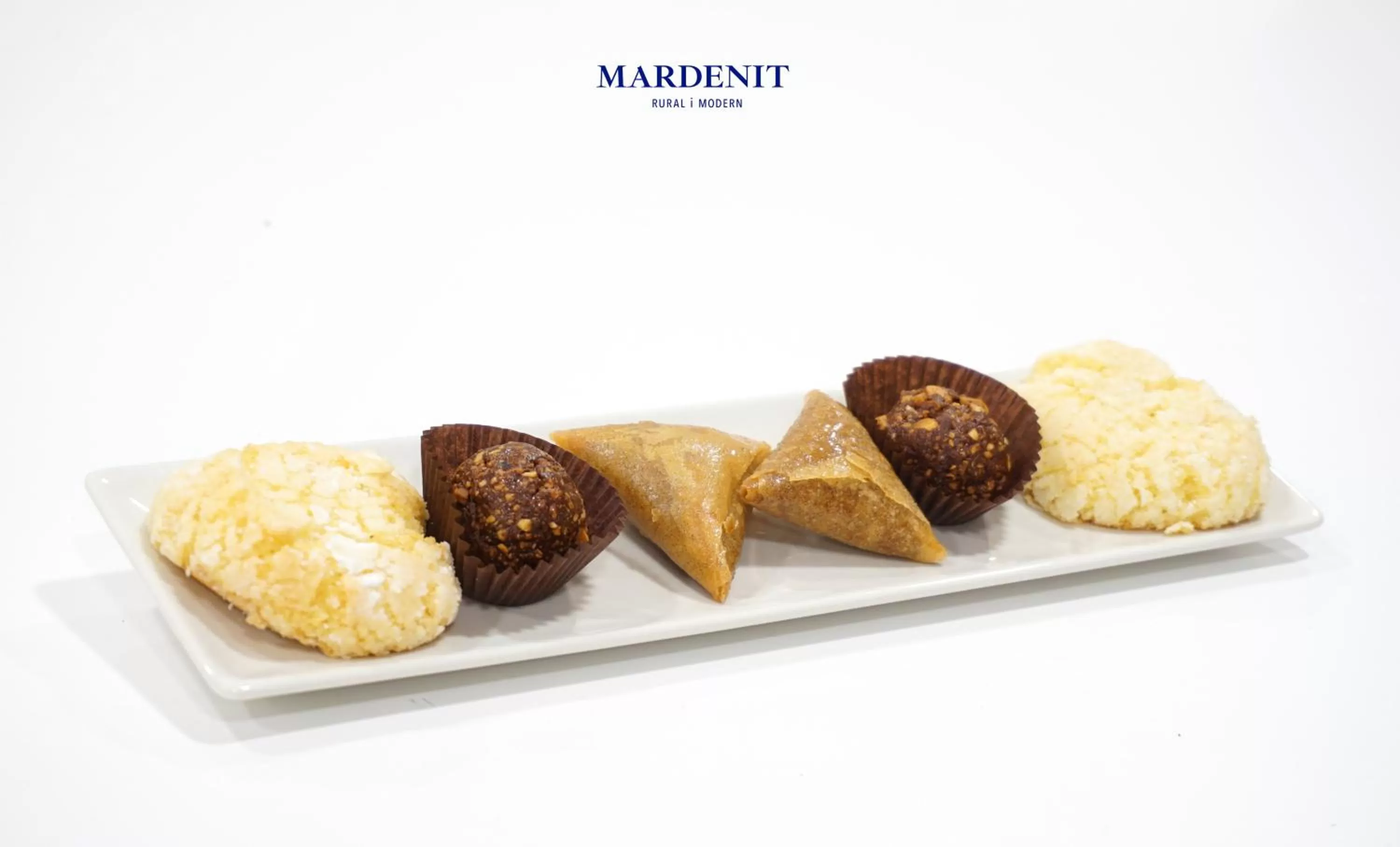Restaurant/places to eat in Mardenit Hotel Boutique