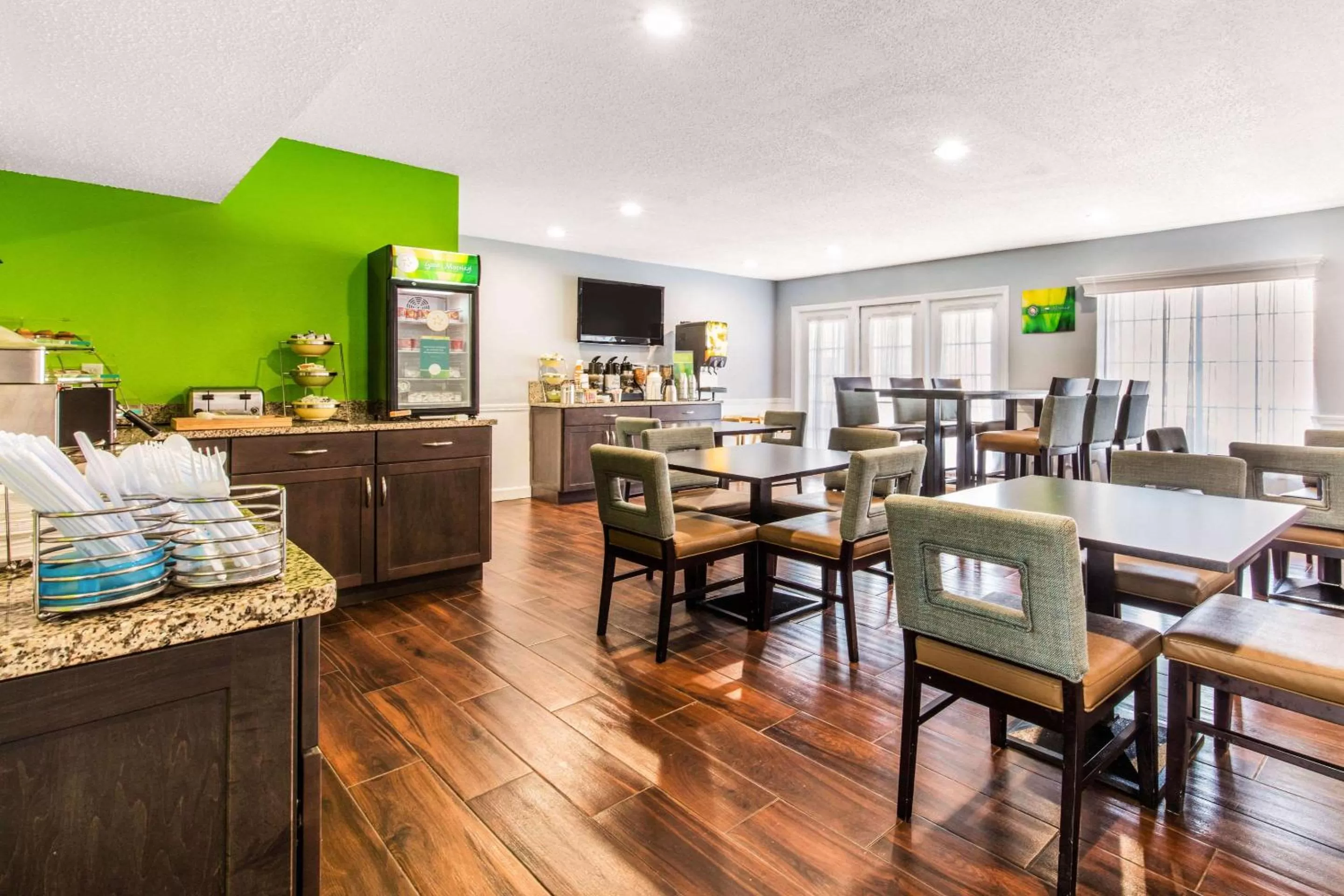 Restaurant/places to eat in Quality Inn Trussville I-59 exit 141