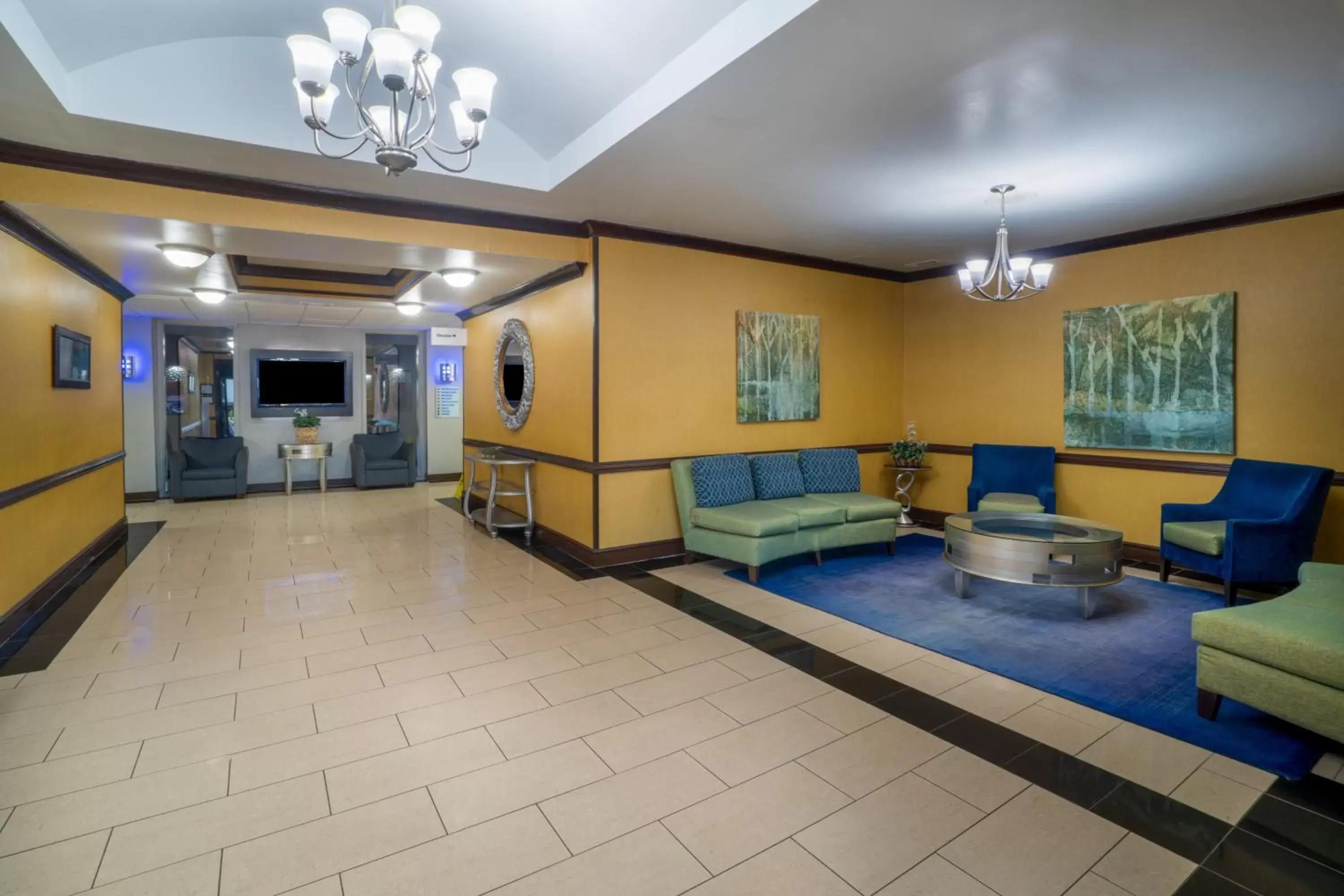 Property building, Lobby/Reception in Holiday Inn Express Hotel & Suites Hinesville, an IHG Hotel