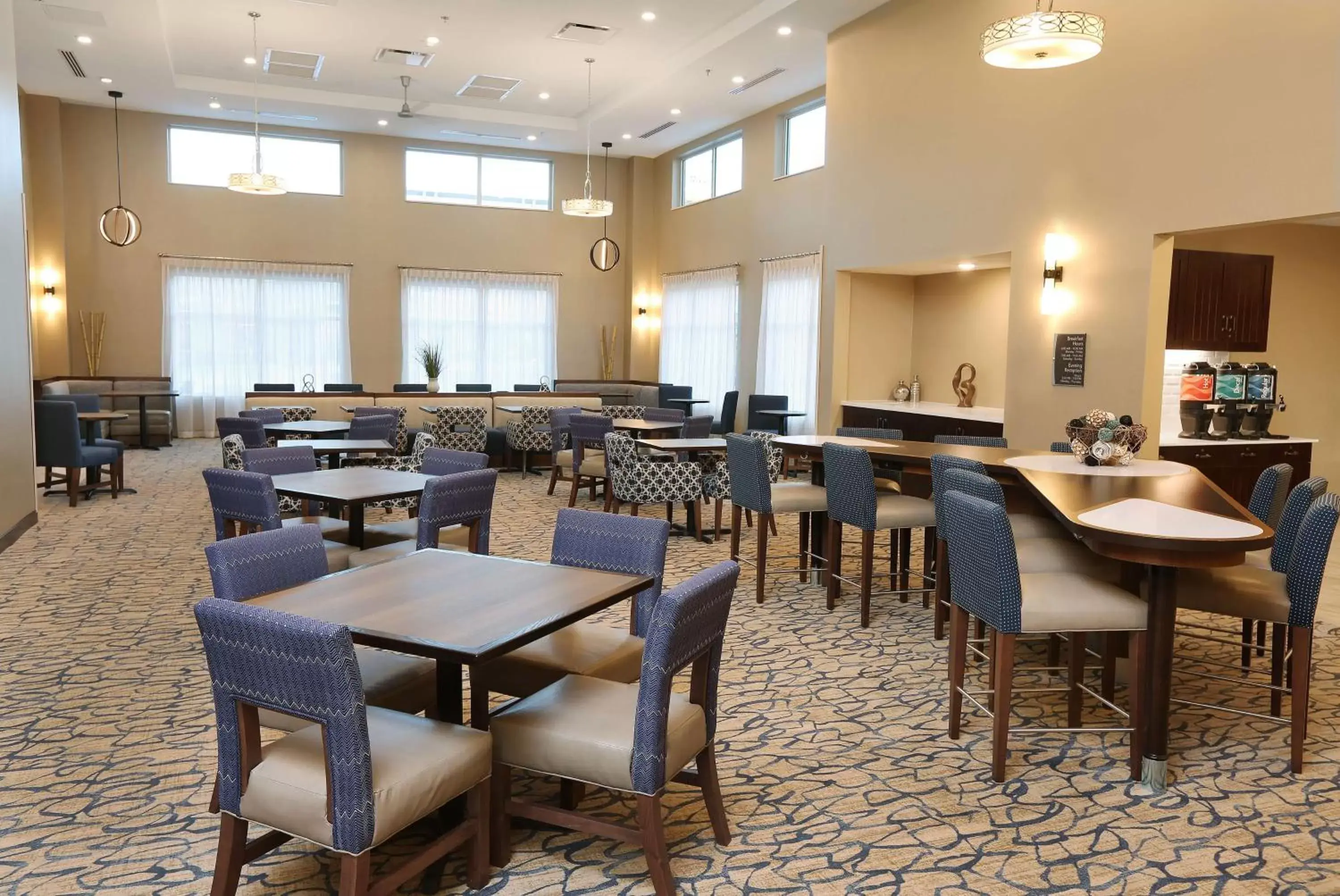 Lobby or reception, Restaurant/Places to Eat in Homewood Suites By Hilton West Fargo/Sanford Medical Center