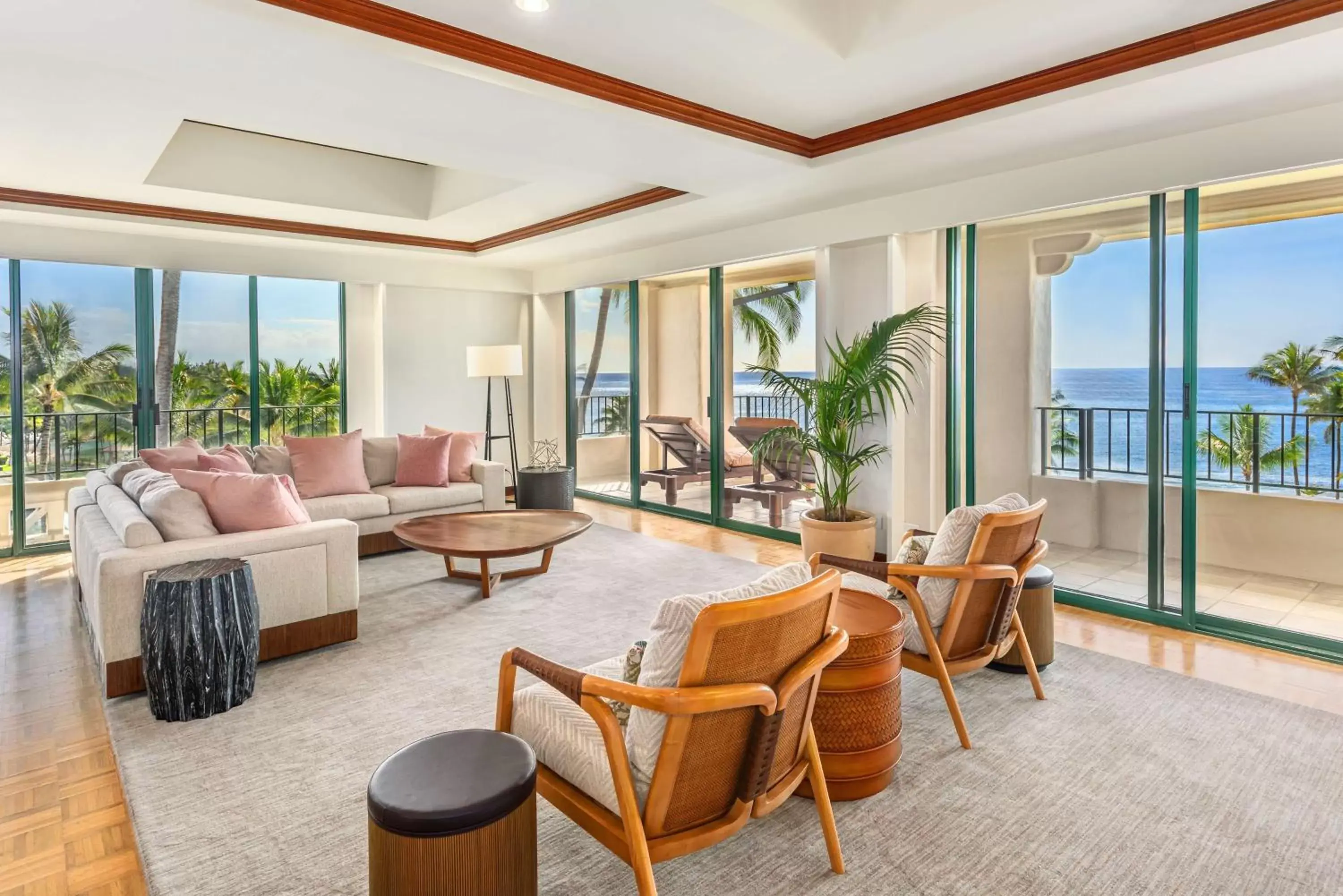 Photo of the whole room, Seating Area in Grand Hyatt Kauai Resort & Spa