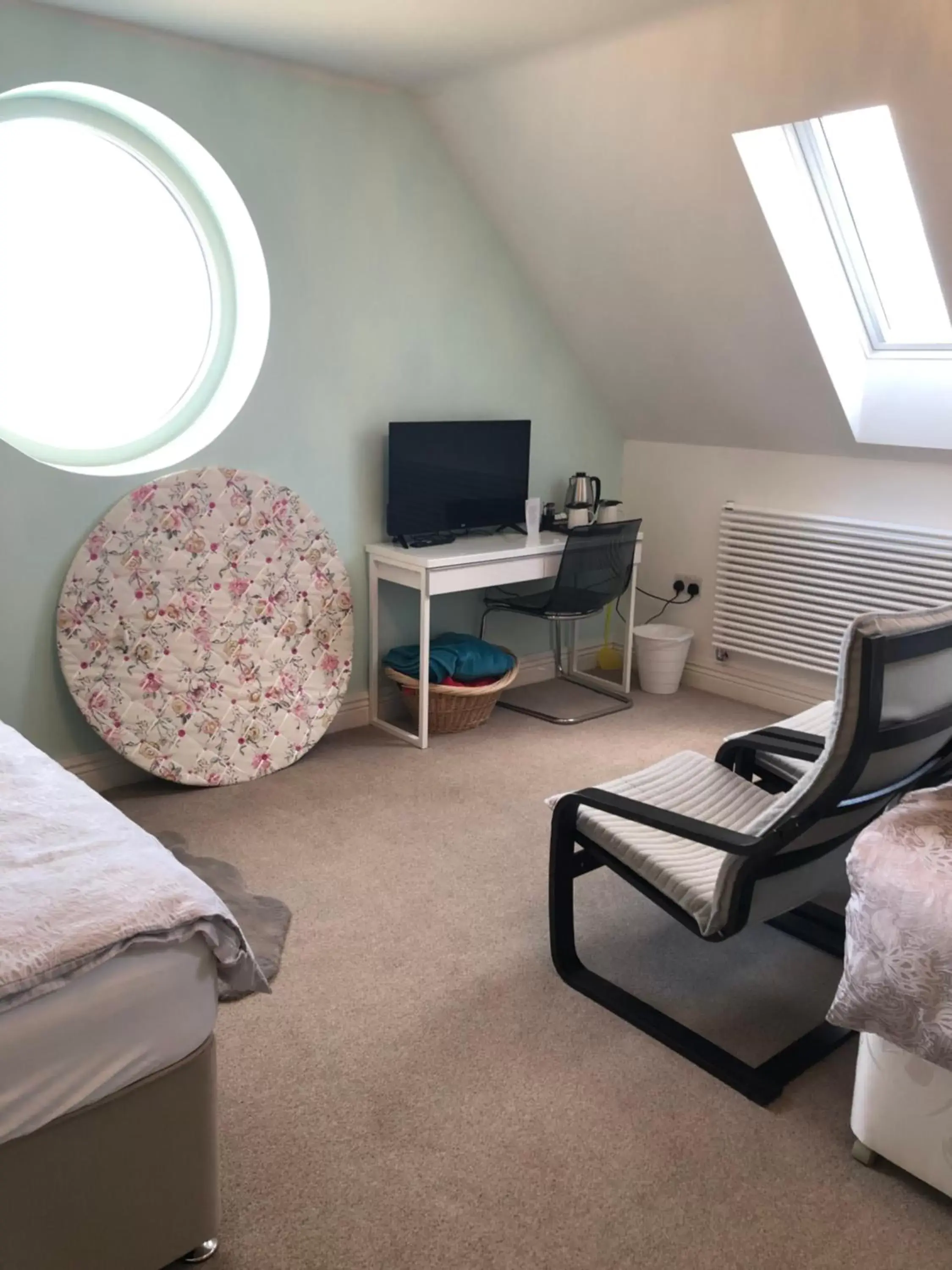 Bedroom, TV/Entertainment Center in Lillium House