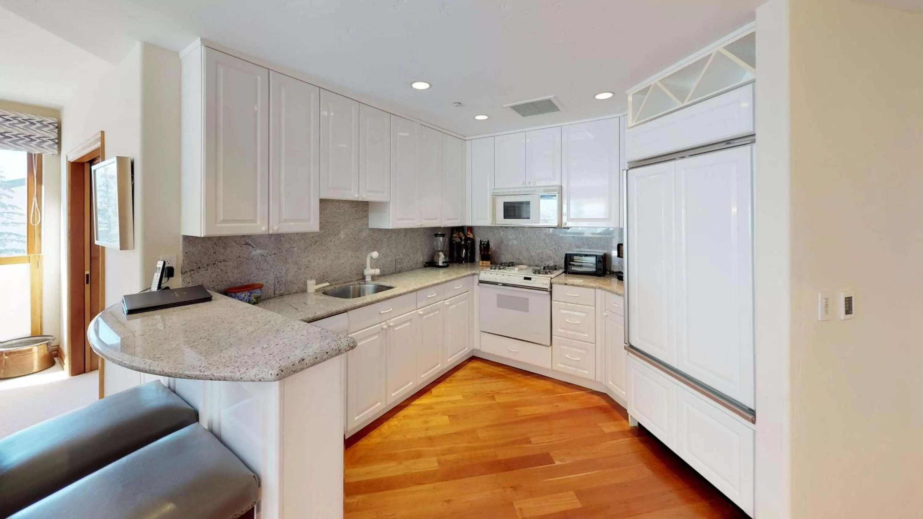 Kitchen or kitchenette in Vail Residences at Cascade Village, a Destination by Hyatt Residence