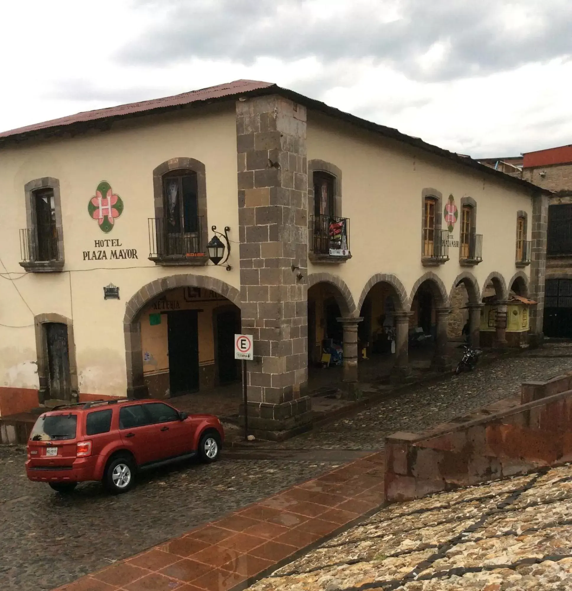 Property Building in Hotel Plaza Mayor