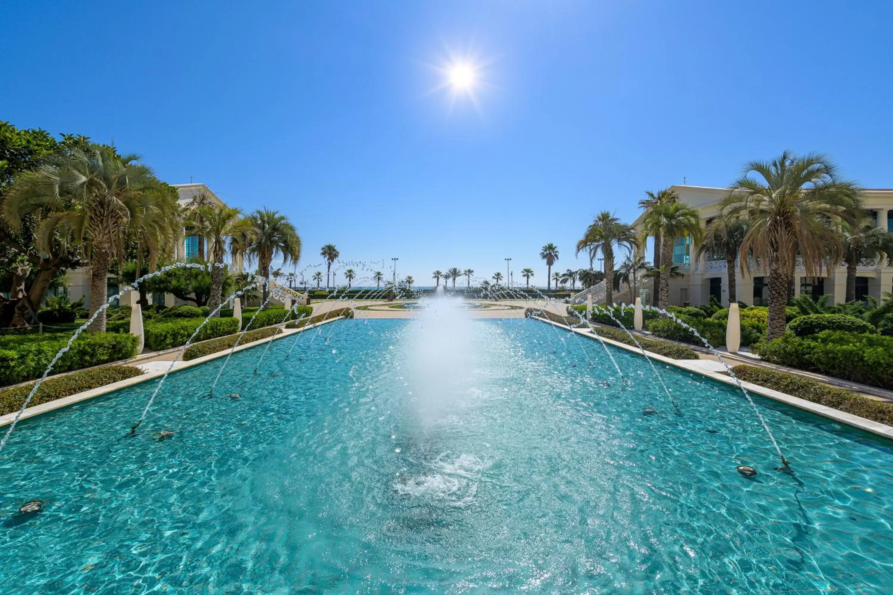 Garden, Swimming Pool in Las Arenas Balneario Resort