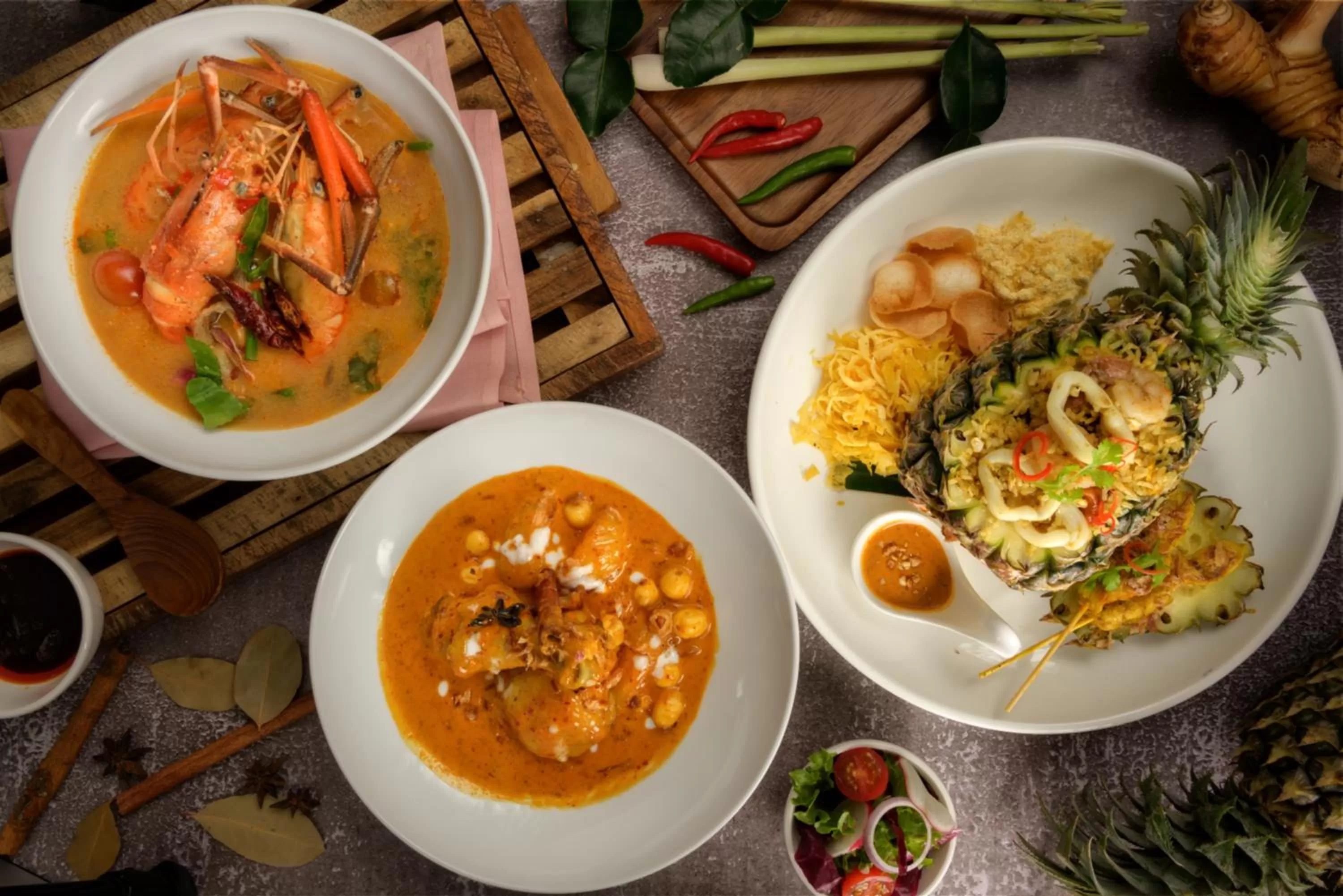 Food and drinks in Thavorn Palm Beach Resort Phuket