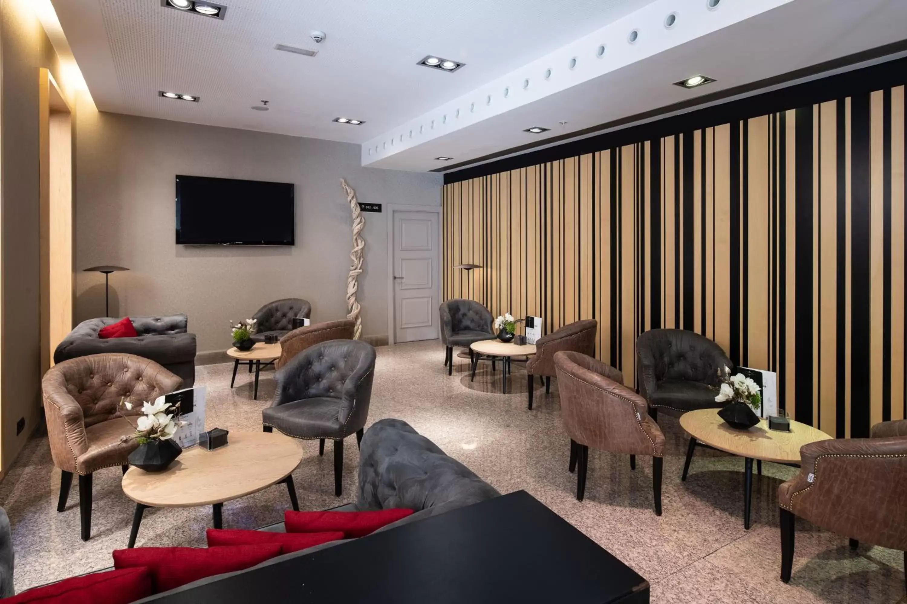 Lounge or bar in Catalonia Plaza Mayor Lounge or bar in Catalonia Plaza Mayor