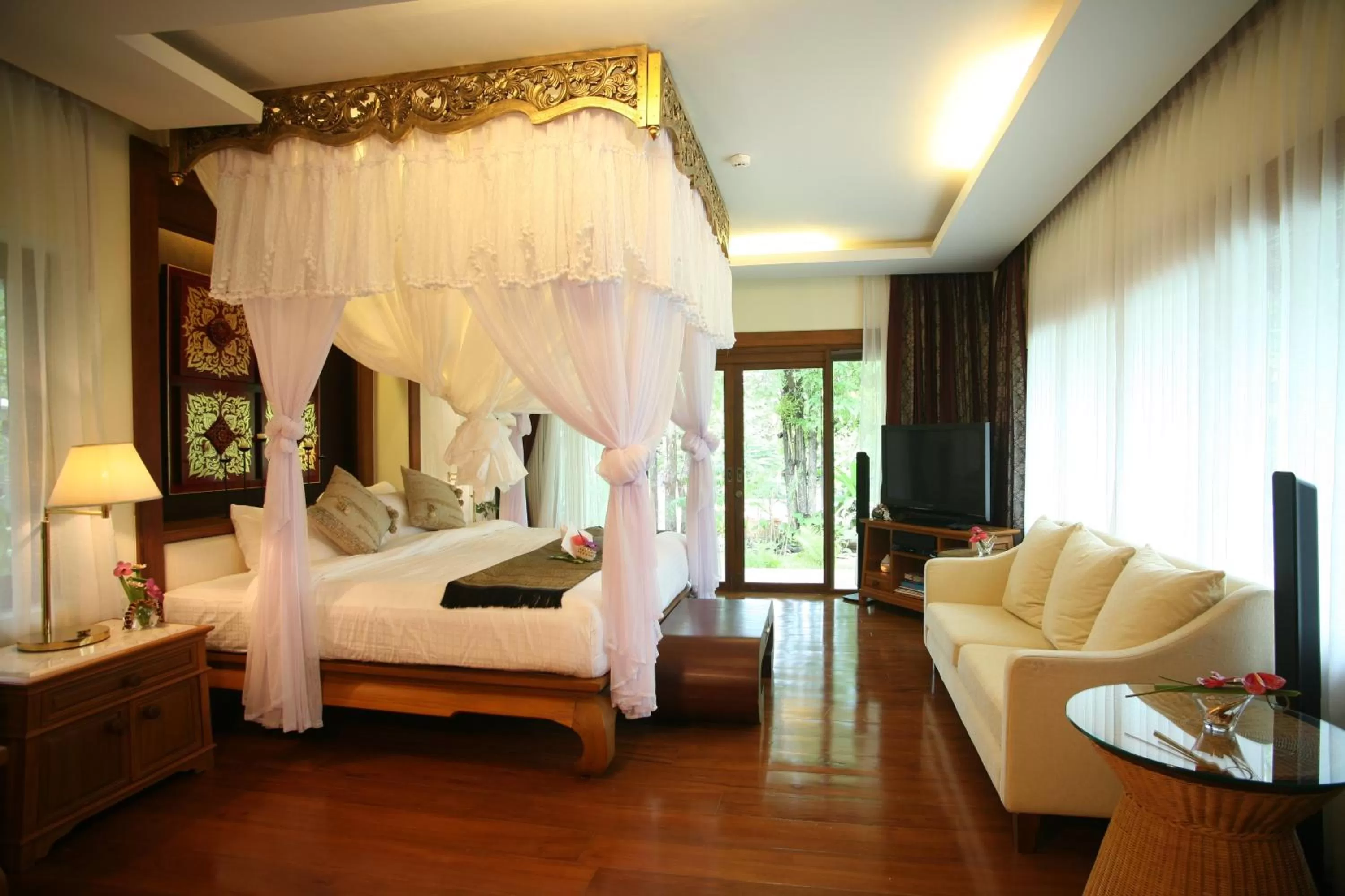 Photo of the whole room, Bed in Khum Phaya Resort & Spa Boutique Collection
