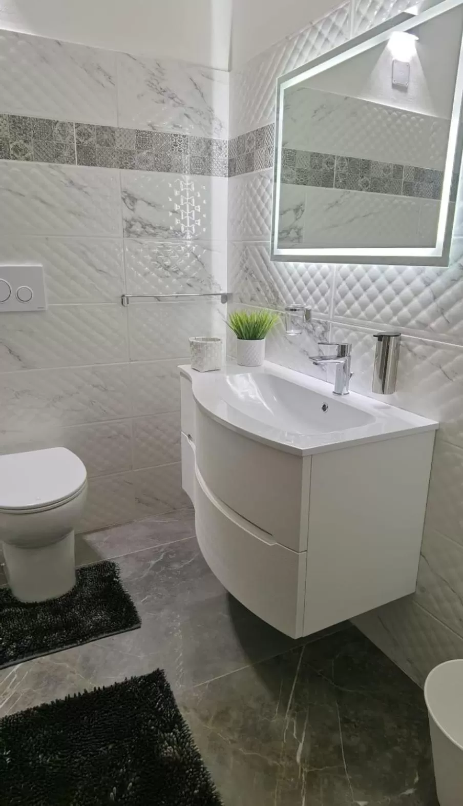 Bathroom in A Due Passi dal Mare B&B