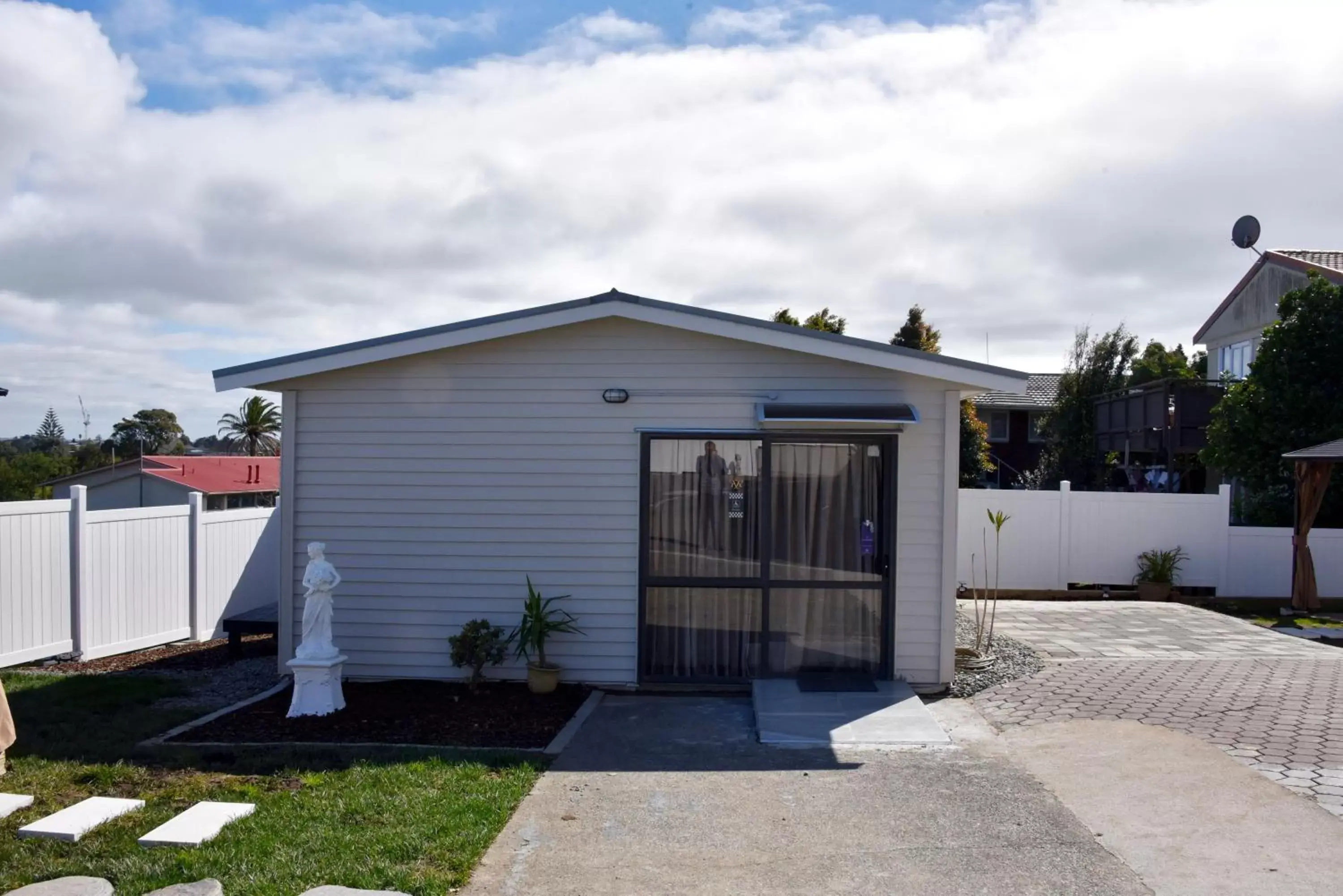 Garden, Property Building in Regal Residency