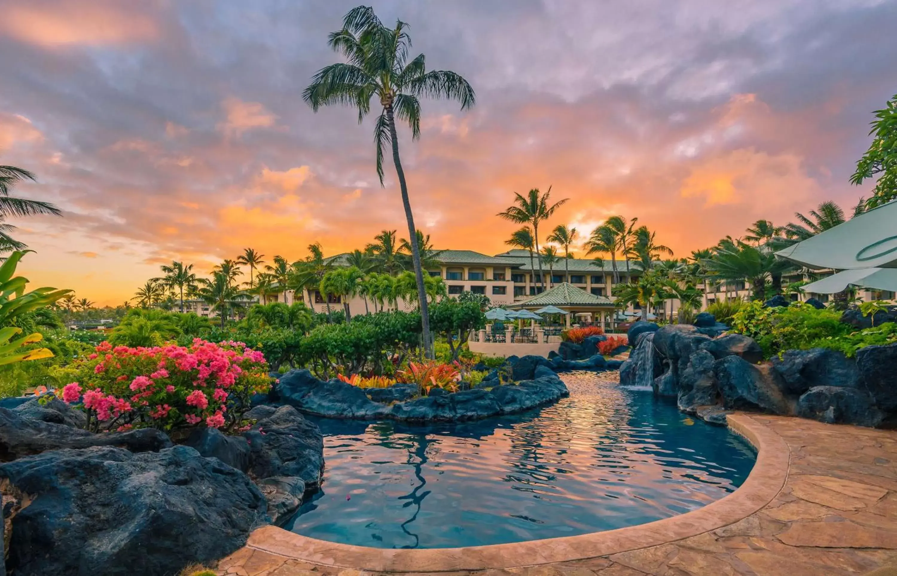 Swimming pool in Grand Hyatt Kauai Resort & Spa