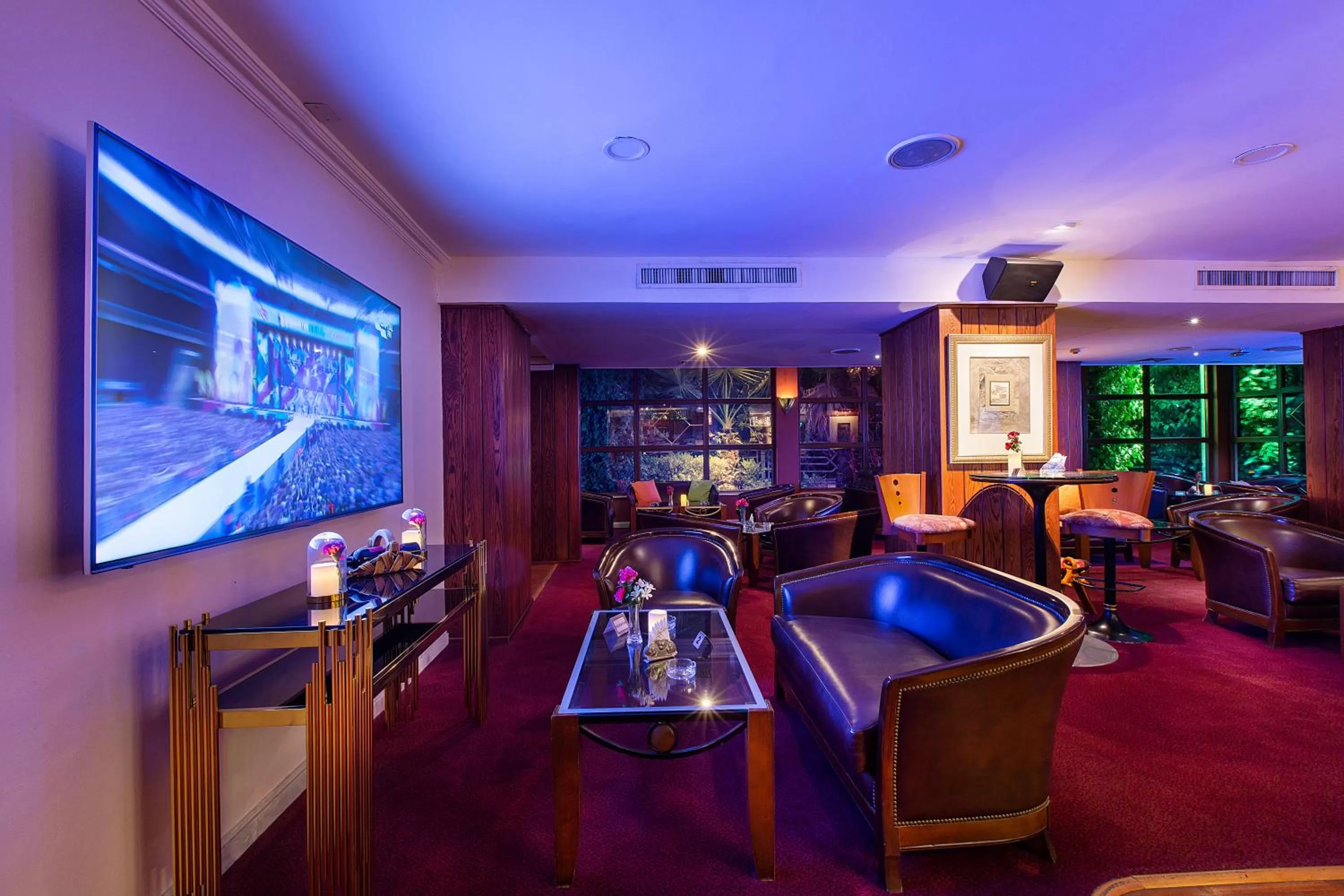 Lounge or bar in Amman International Hotel