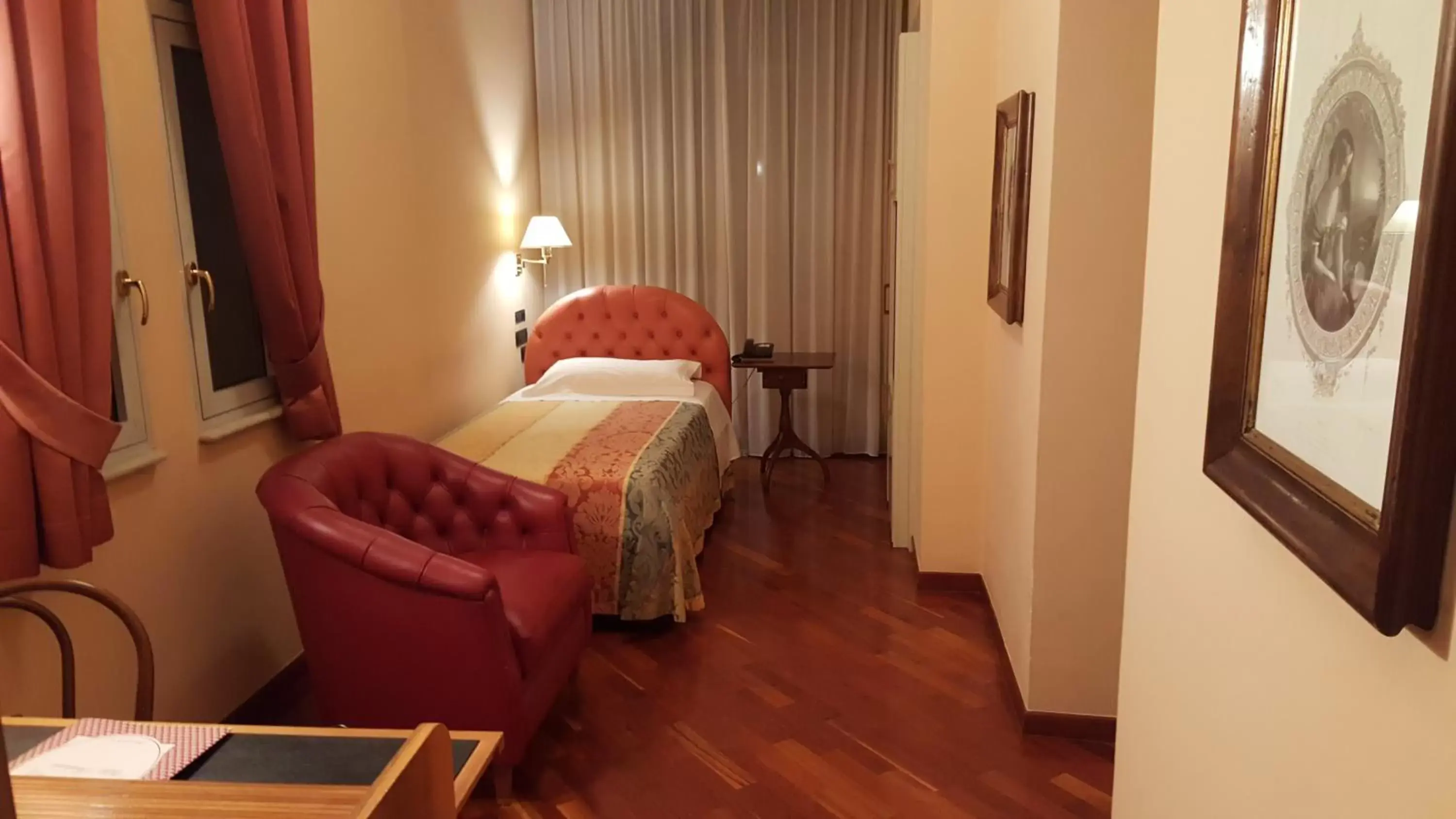 Photo of the whole room in Hotel Villa Traiano